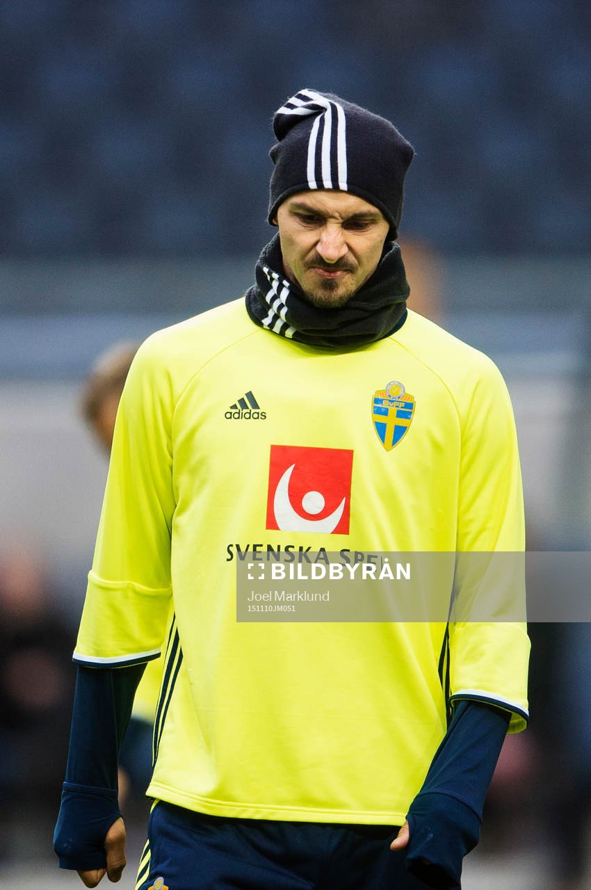 Zlatan Ibrahimovic grimaserar
