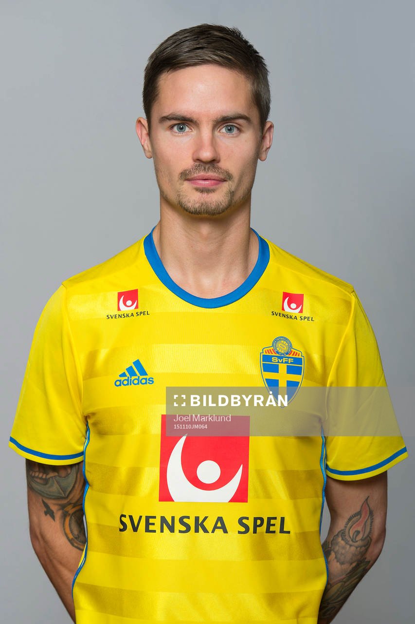 Mikael Lustig, spelare i Sveriges fotbollslandslag