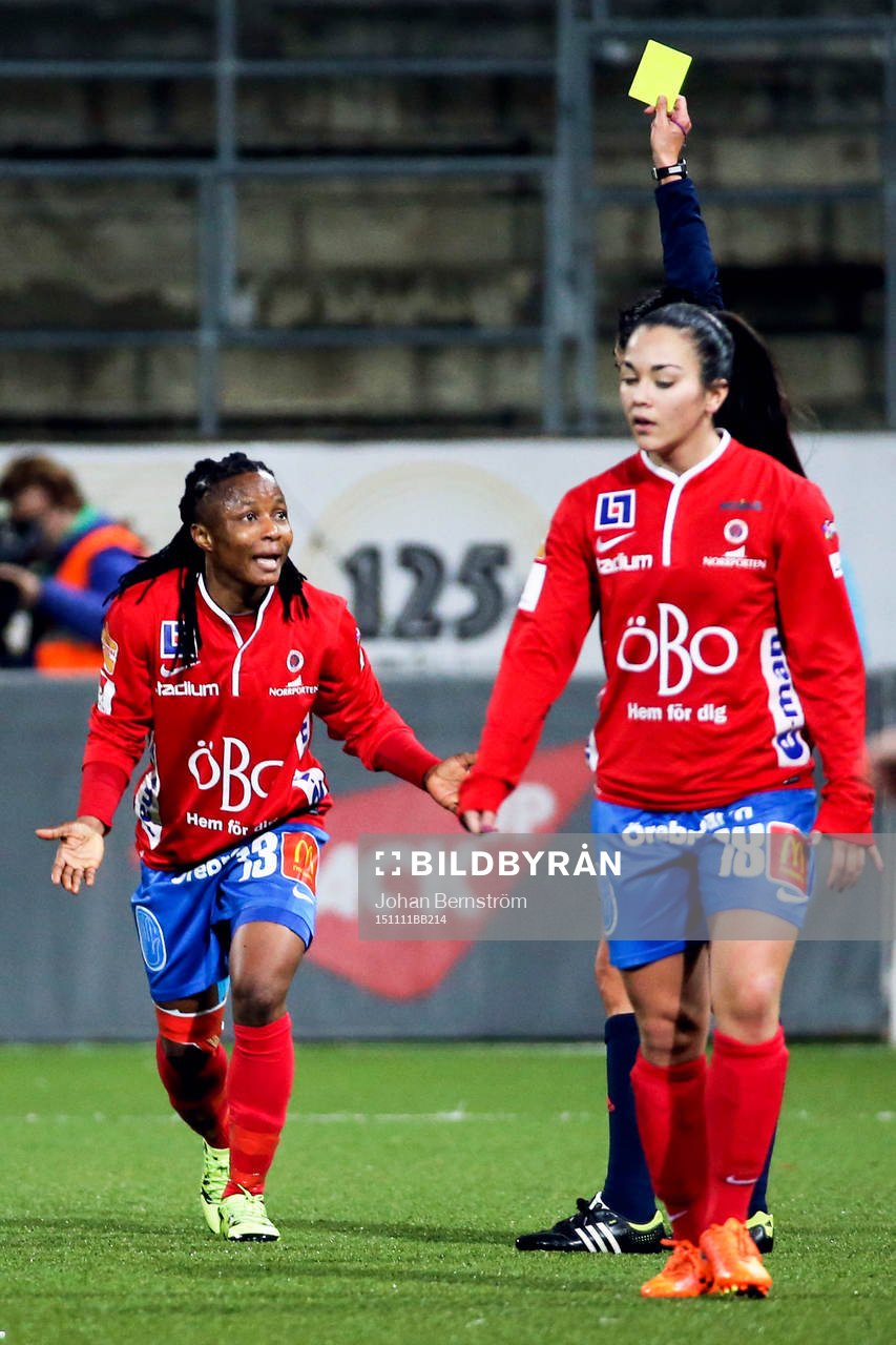 Örebros Ogonna Chukwudi får en varning