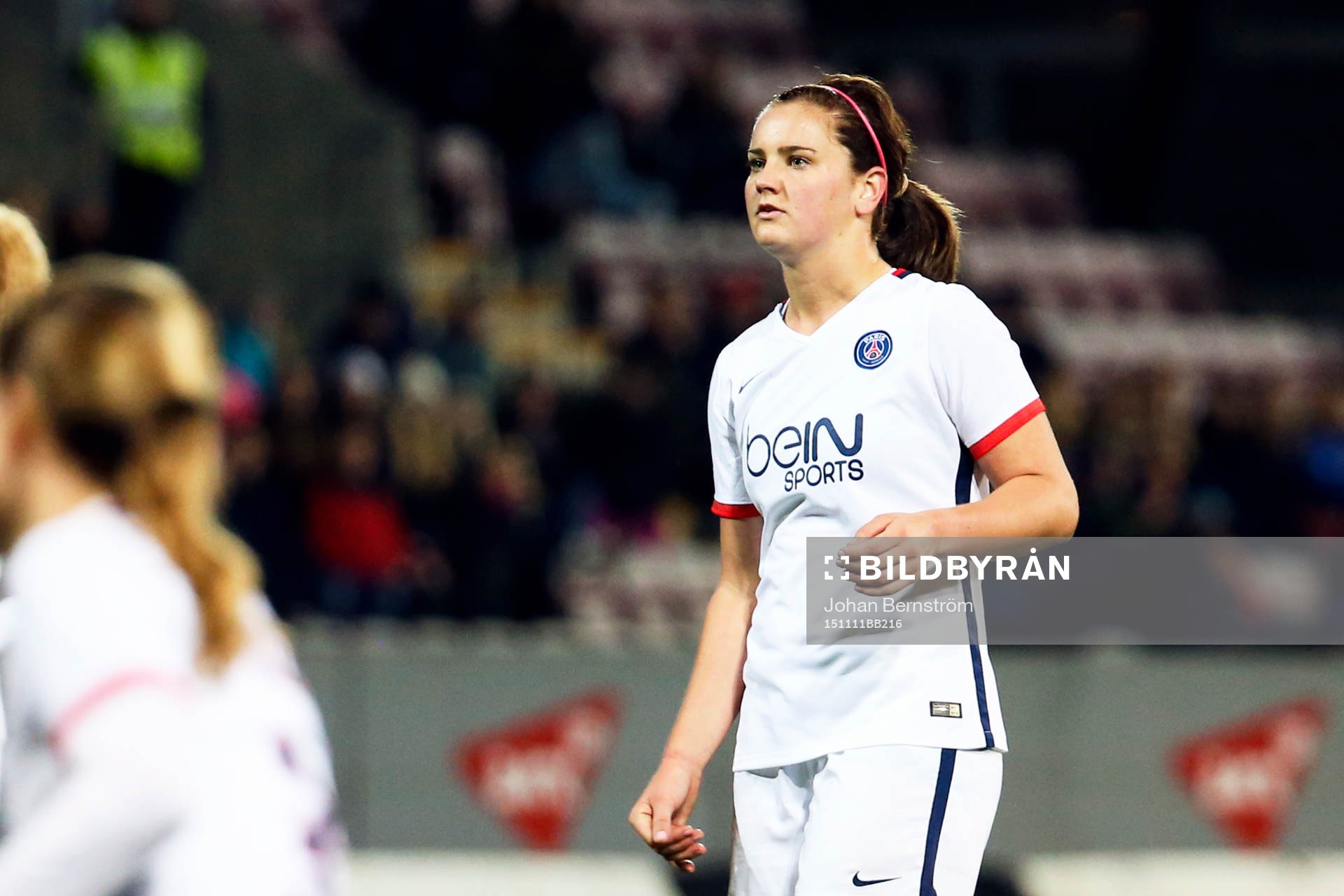 Paris Lindsey Horan deppar