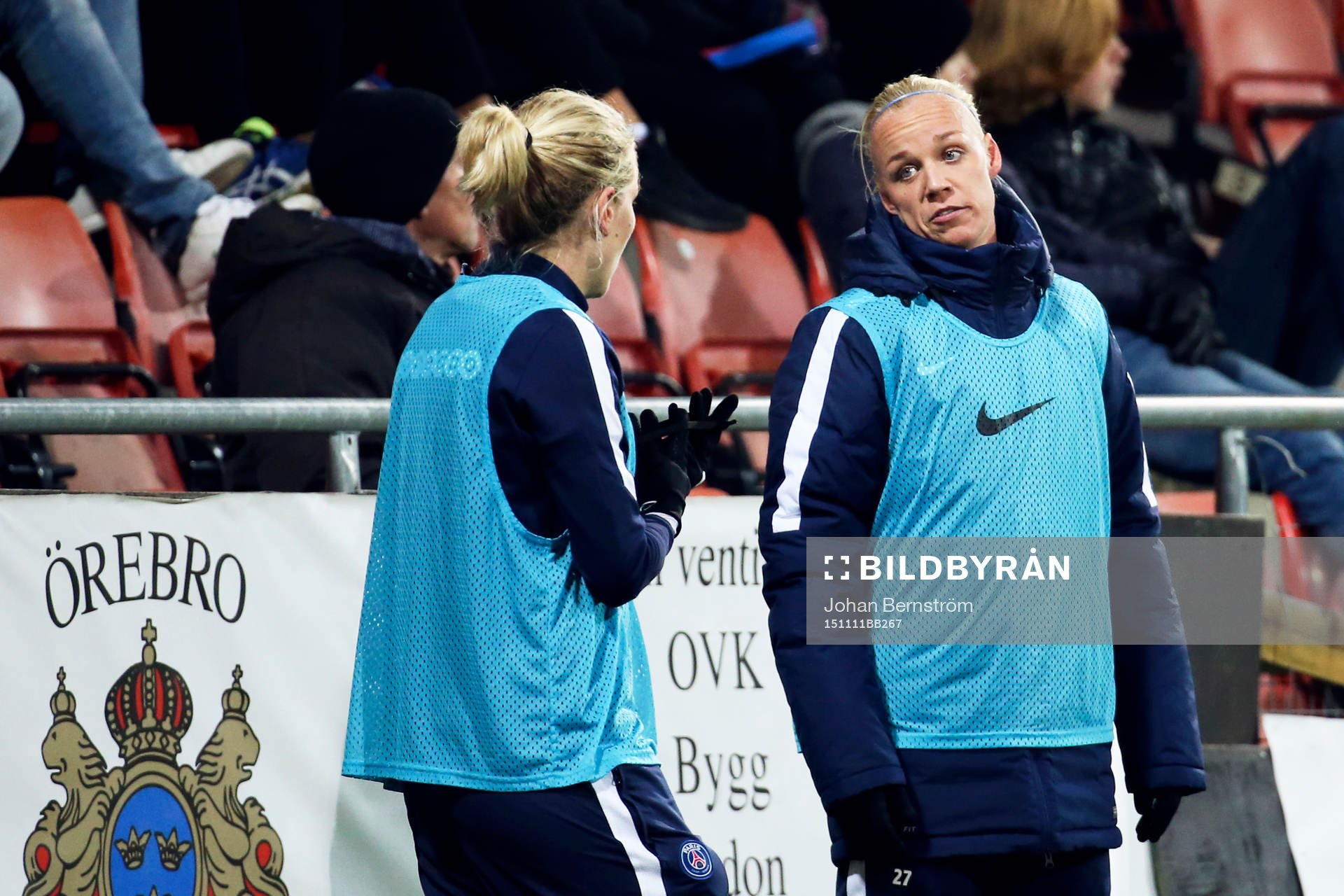 Paris Lisa Dahlkvist och Caroline Seger värmer upp