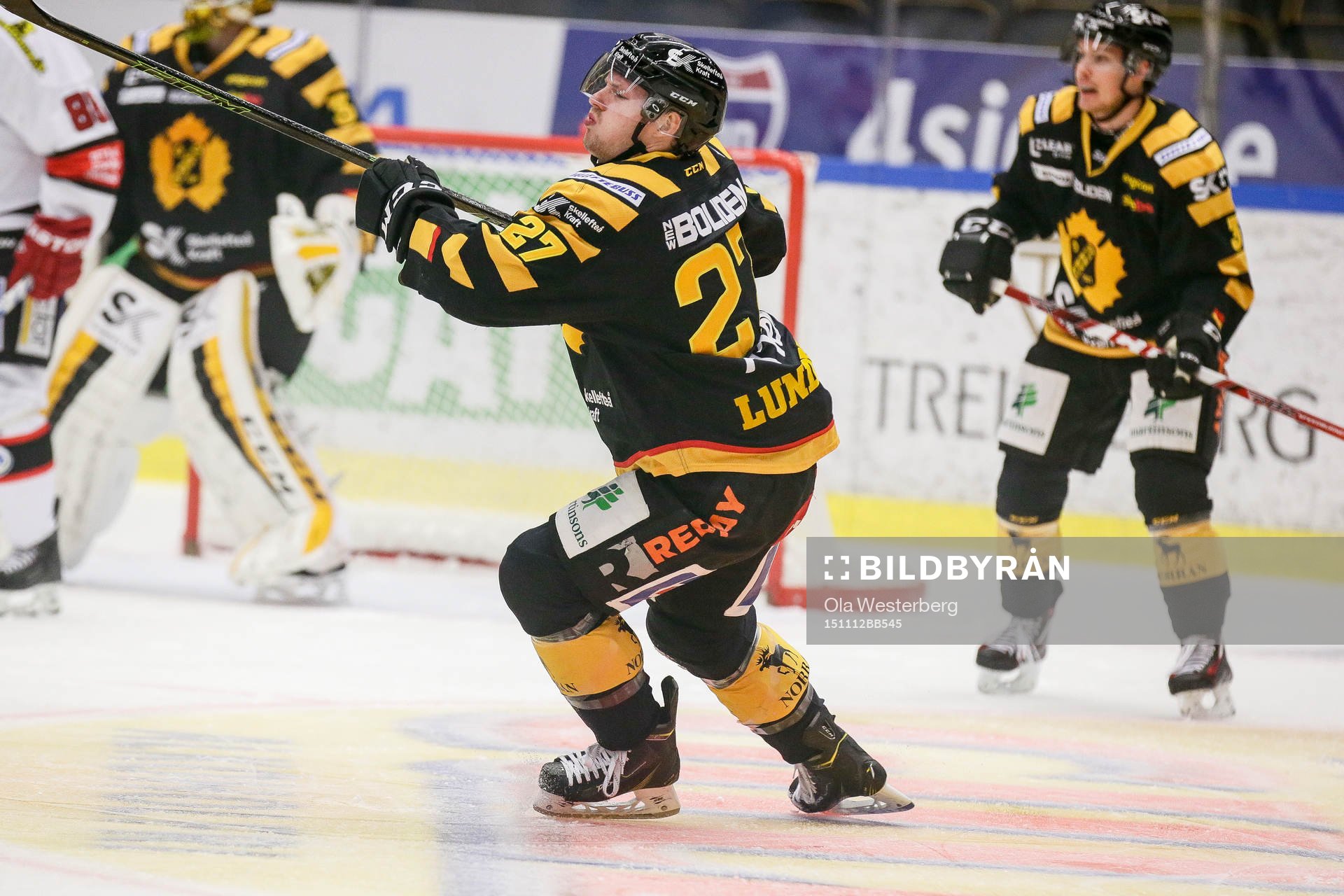 Skellefteås Martin Lundberg  får ont