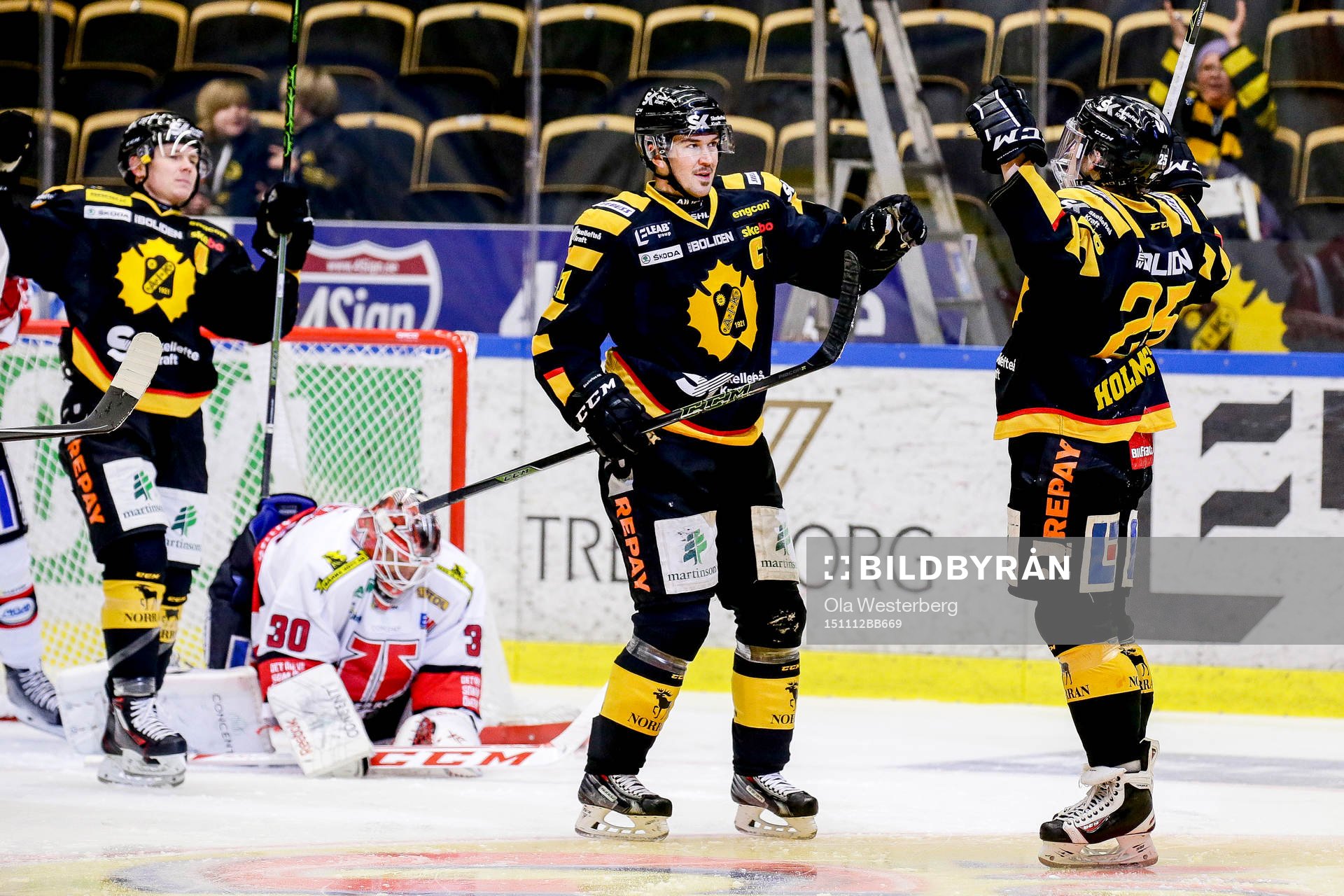 Skellefteås Axel Holmström jublar