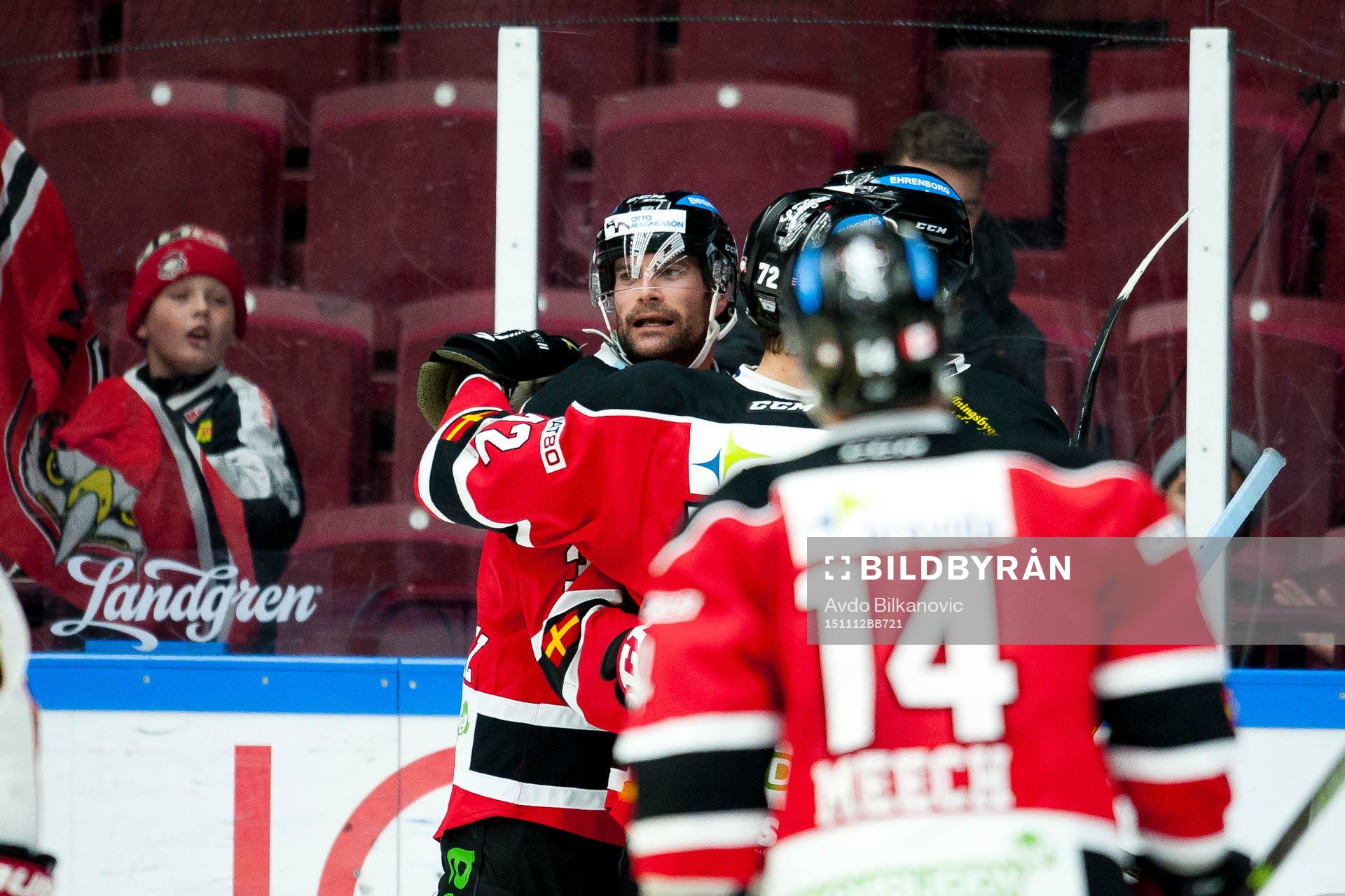 Malmö Redhawks T.J. Galiardi jublar