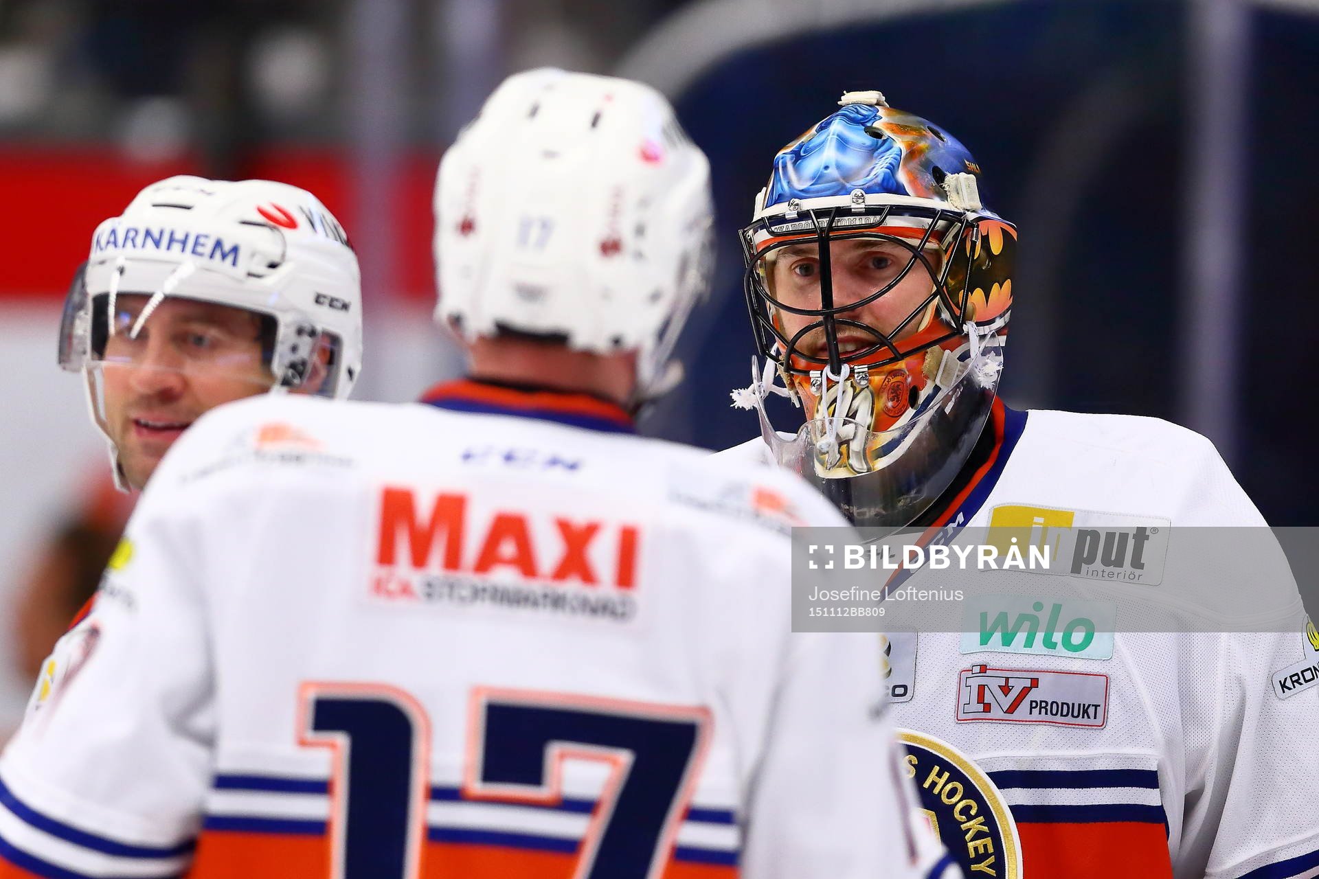 Växjös Alexander Johansson tackar  Cristopher Nihlstorp