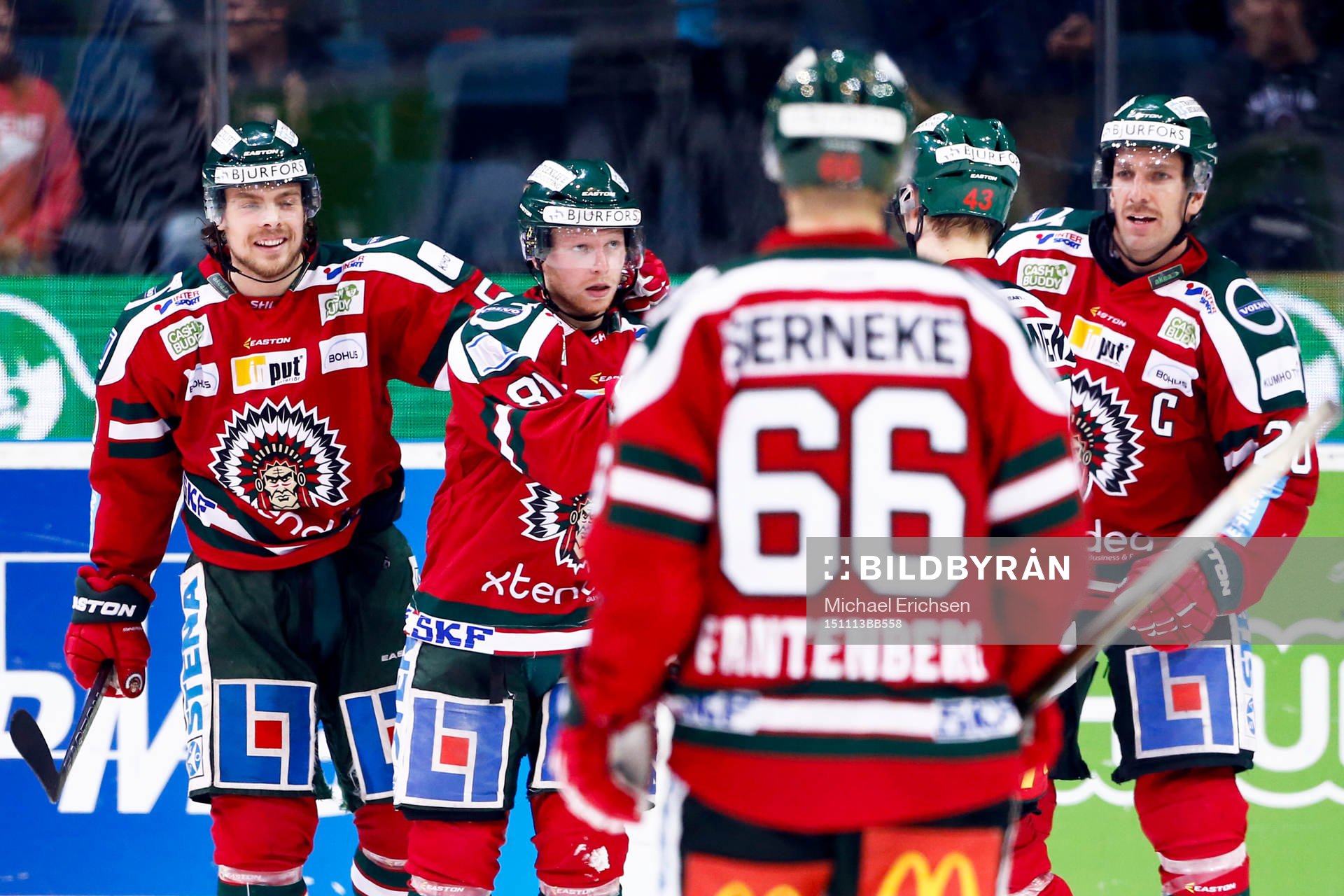 Frölundas Ryan Lasch firar