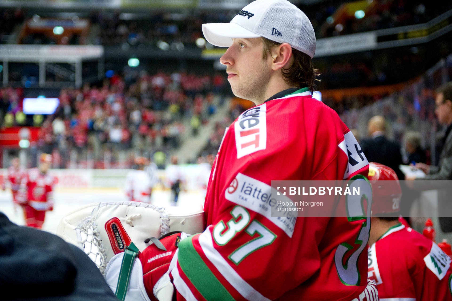 Modos målvakt Adam Reideborn