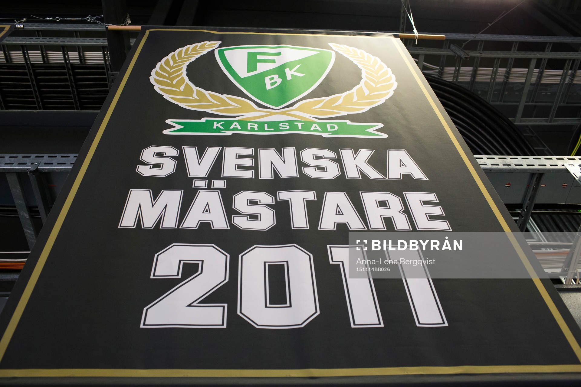 En generell bild av en skylt med text Svenska mästare