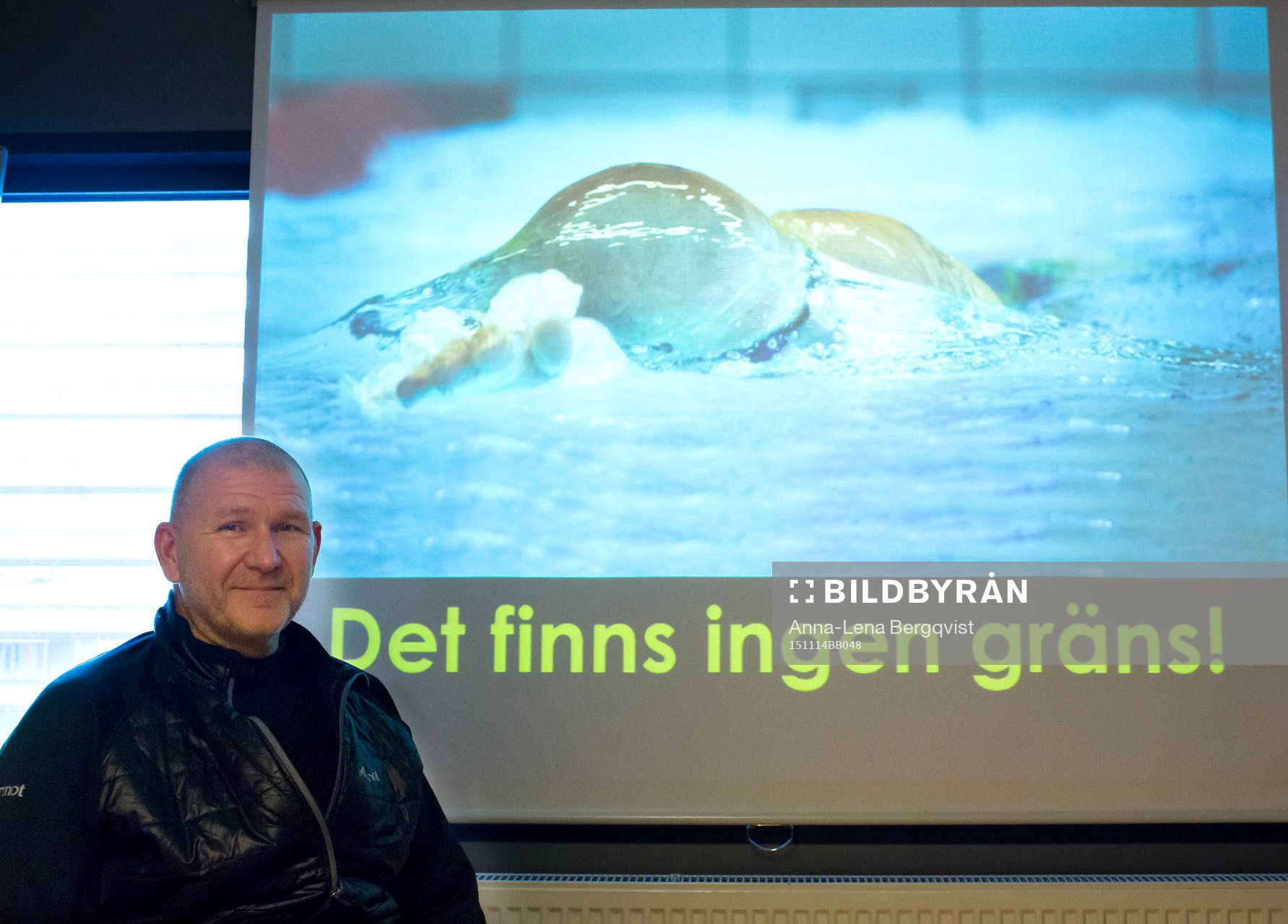 Simmaren Anders Olsson föreläser i arenan