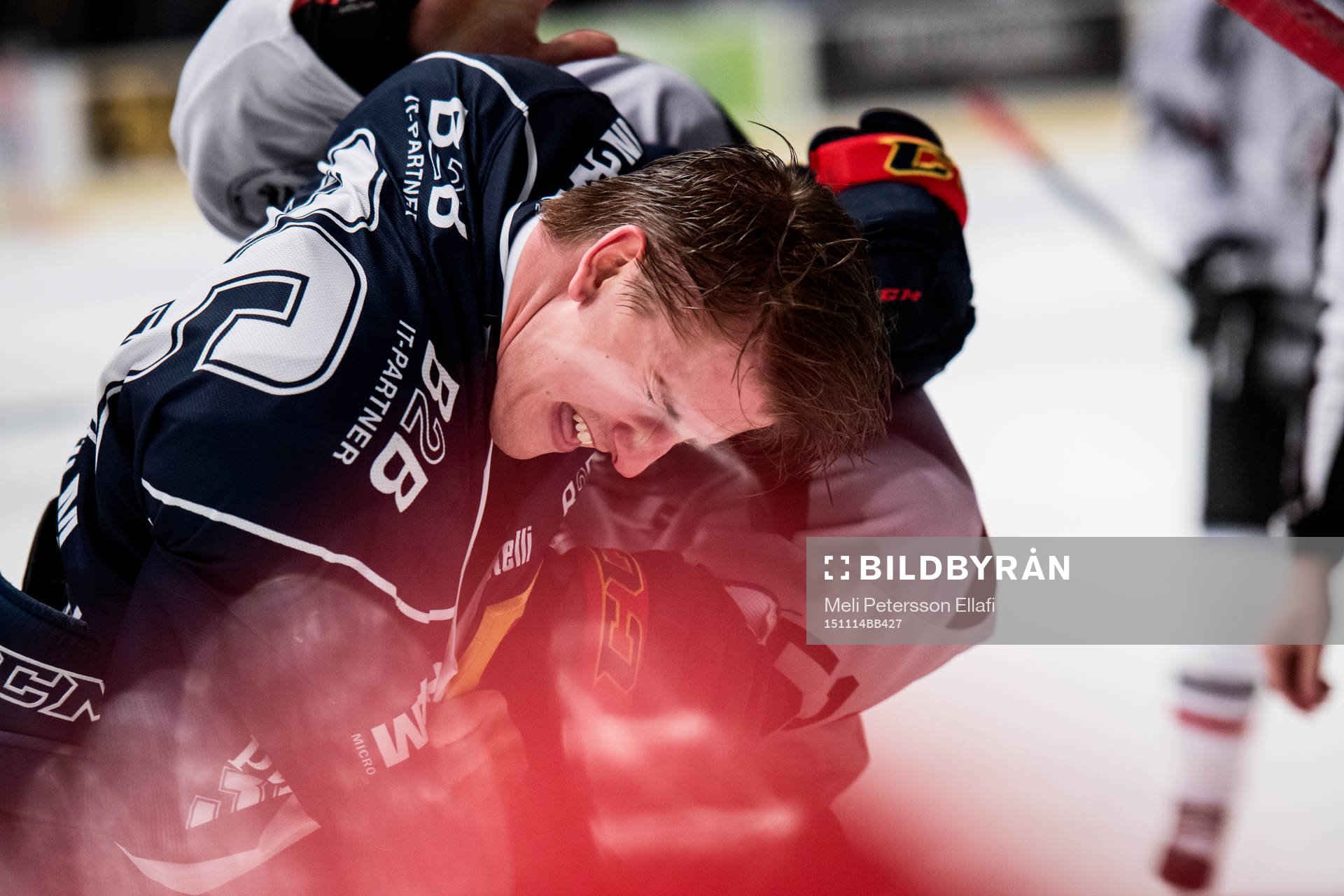Djurgårdens Philip Holm och Frölundas Mats Rosseli Olsen