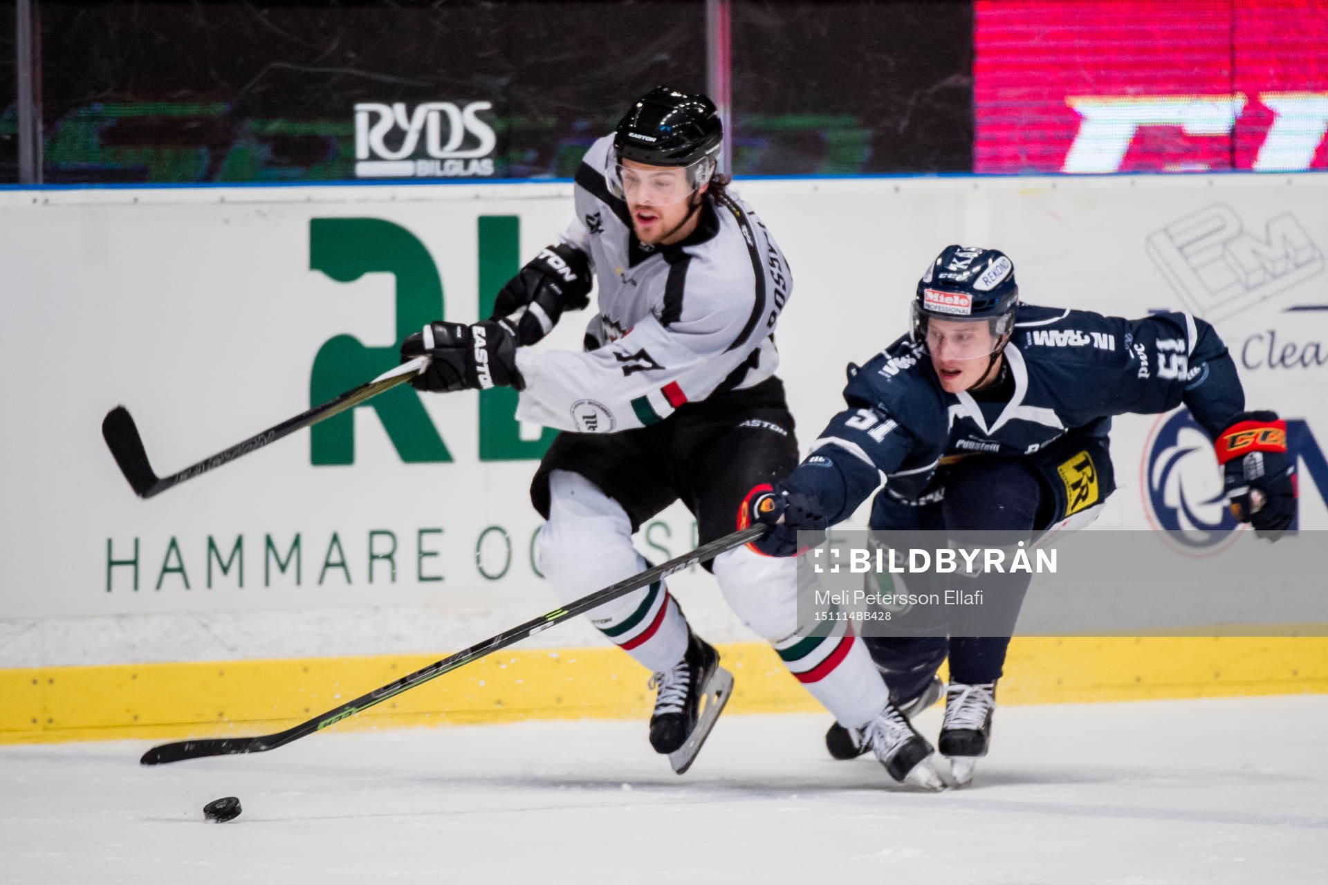 Frölundas Mats Rosseli Olsen och Djurgårdens Robin