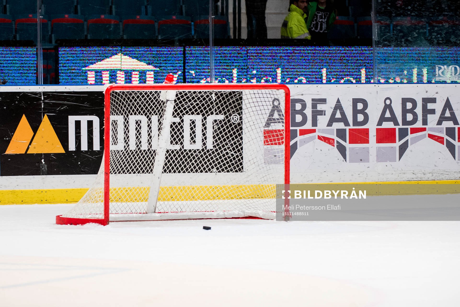 Djurgårdens Markus Ljungh (ej i bild) gör 5-2 i öppet
