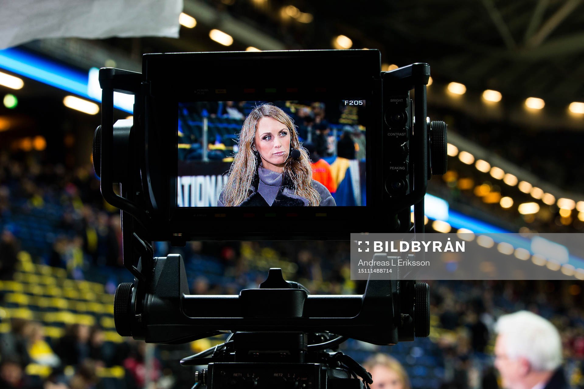 Karin Frick i studion för Kanal 5 och Eurosport