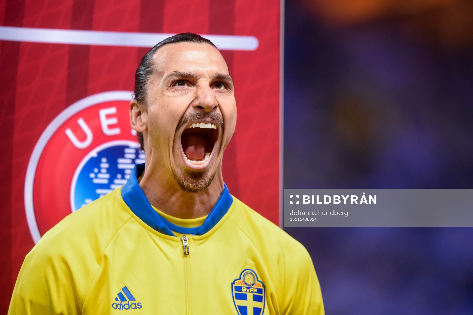 Sveriges Zlatan Ibrahimovic före fotbollsmatchen i