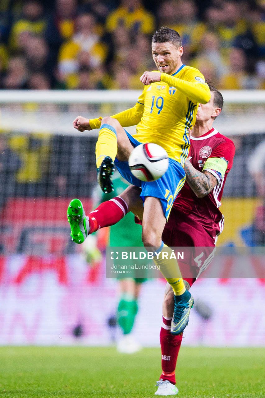 Sveriges Marcus Berg och Danmarks Daniel Agger