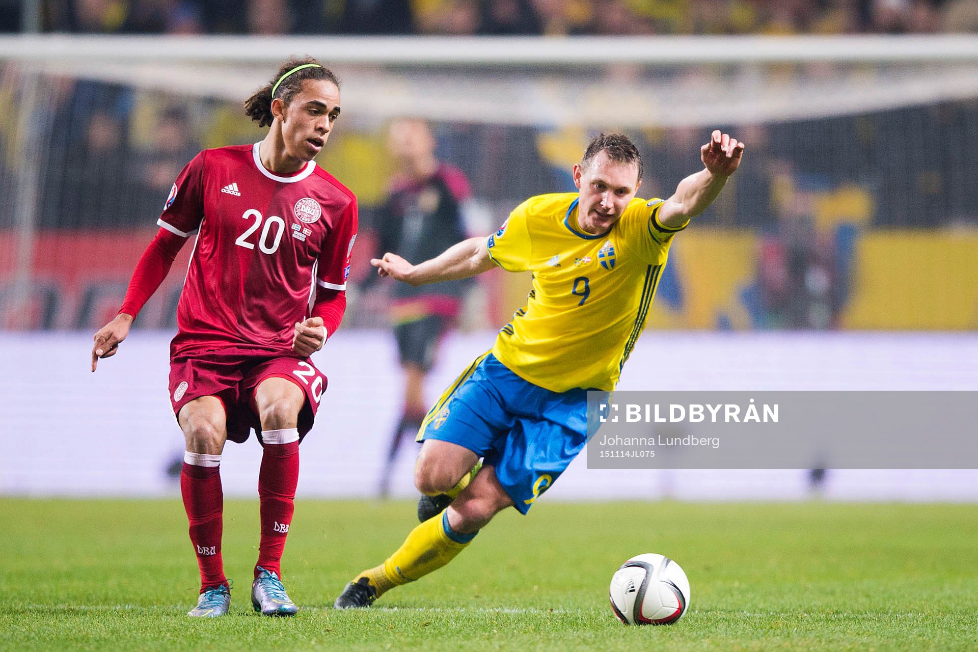 Danmarks Yussuf Poulsen och Sveriges Kim Källström