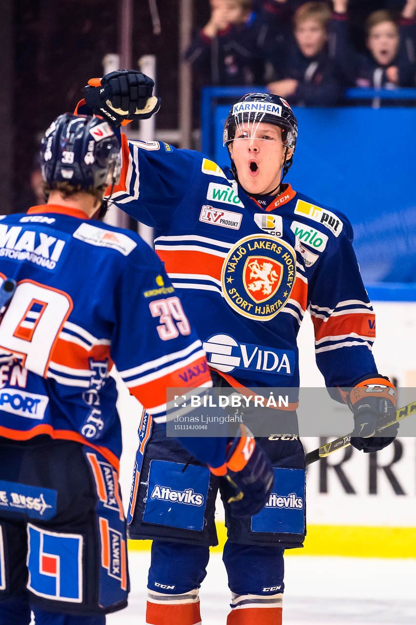 Växjös Gustav Rydahl jublar