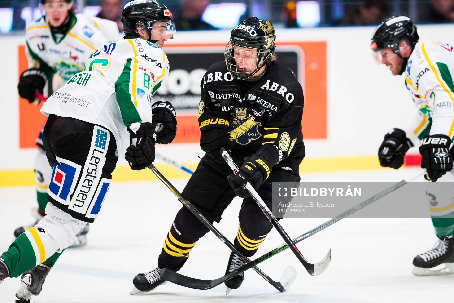 s Jesper Bratt