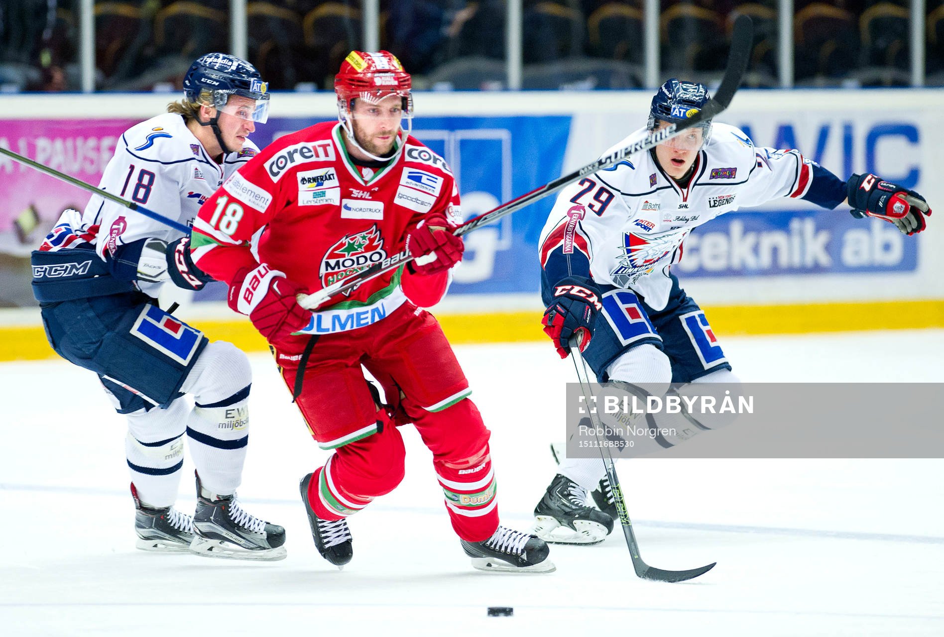 Linköpings Jakob Lilja, Modos Kyle Wilson och Linköpings