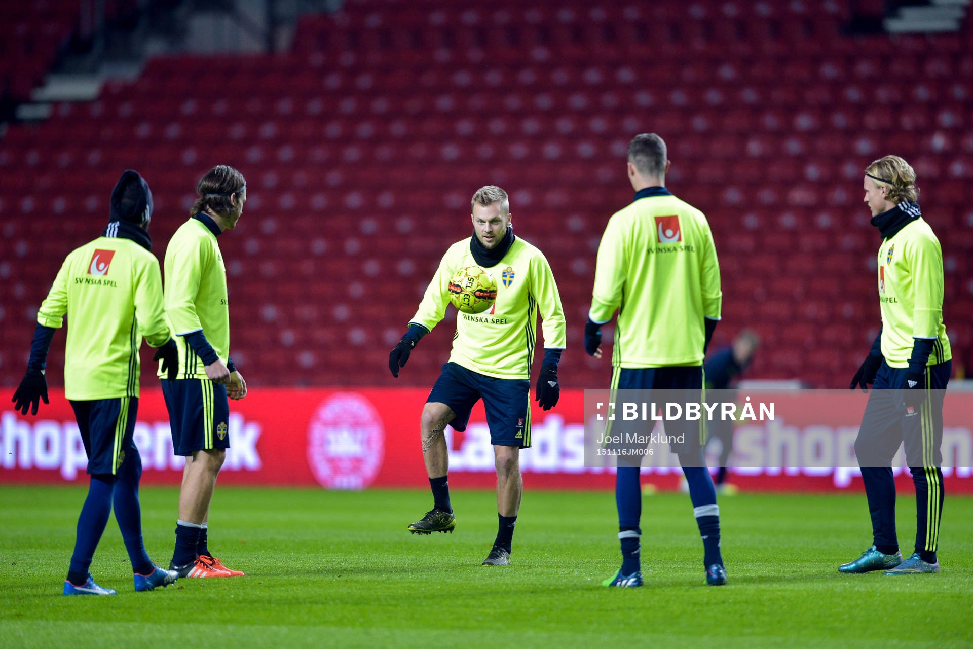 Sveriges Jimmy Durmaz, Gustav Svensson, Sebastian Larsson,