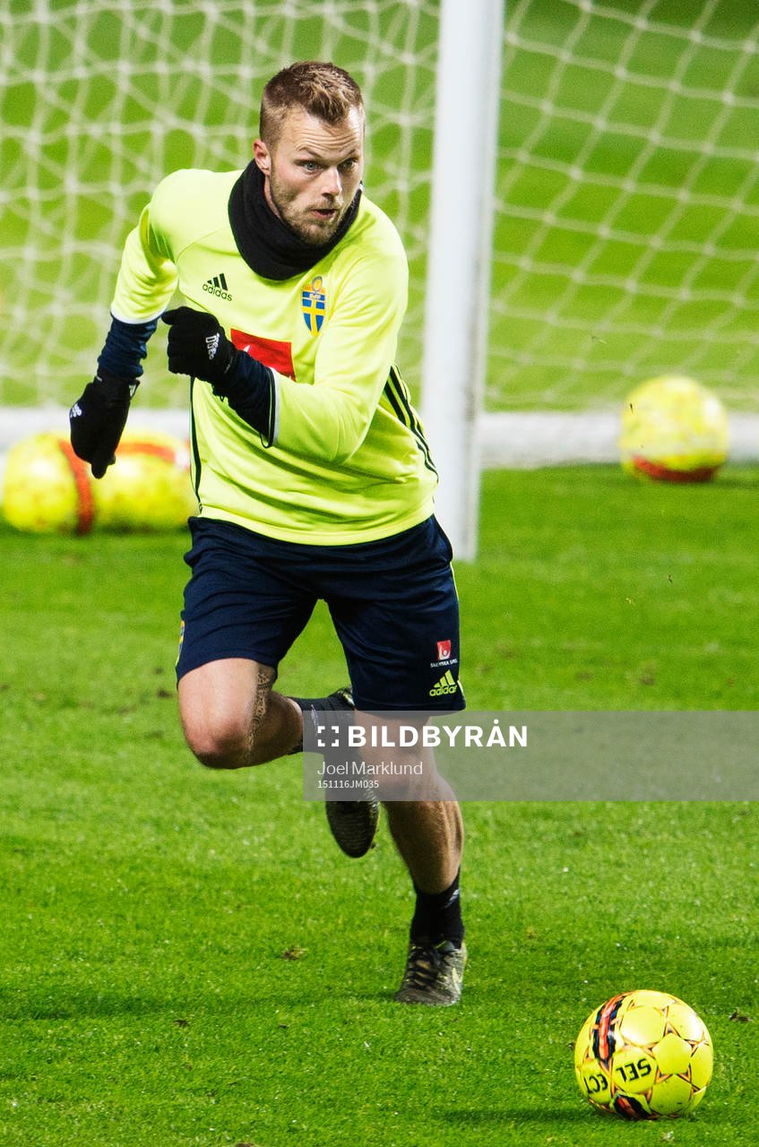 Sebastian Larsson