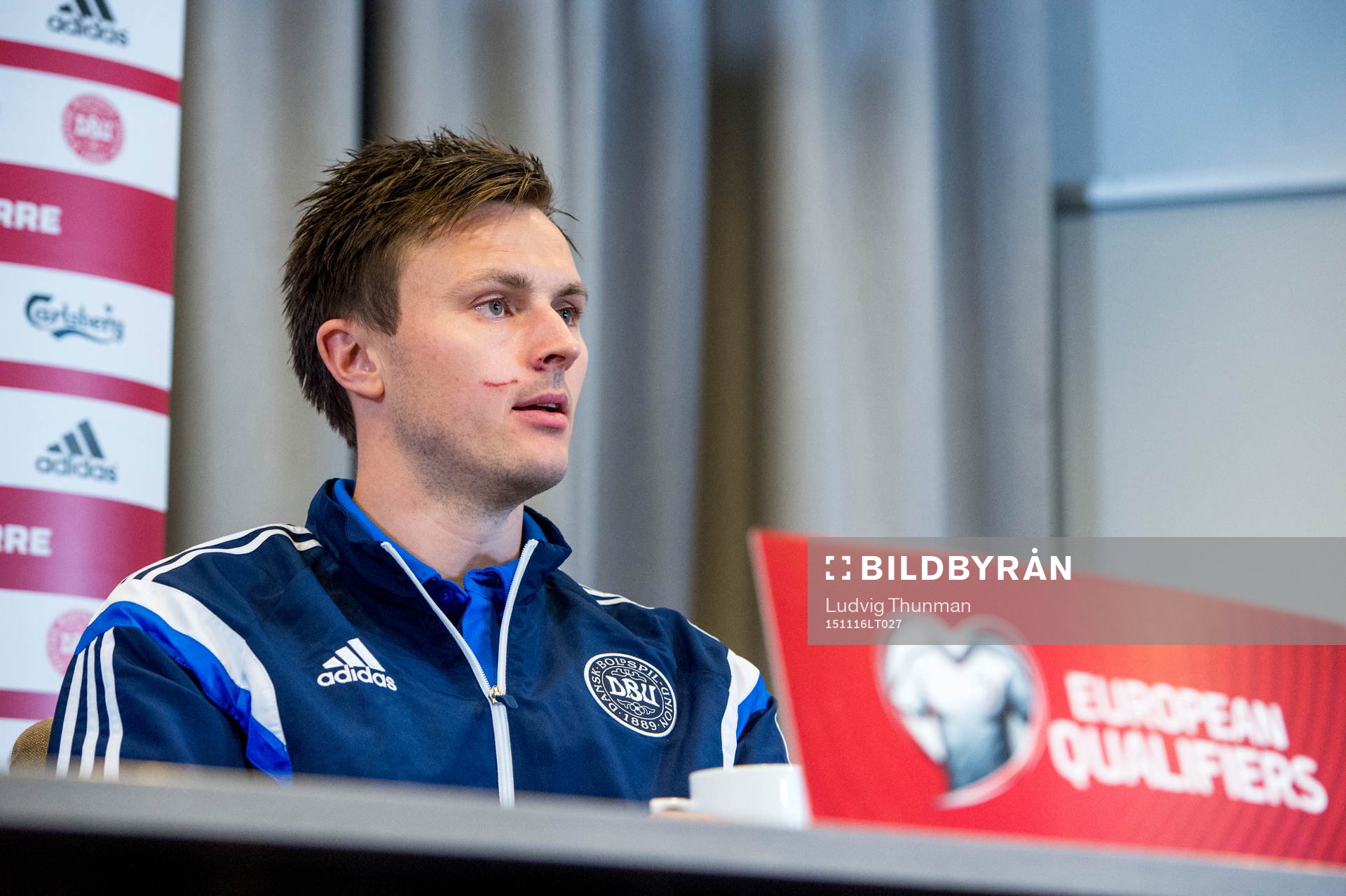 Danmarks William Kvist under en presskonferens med Danmarks landslag i fotboll den 16 november 2015 i Helsingör. 