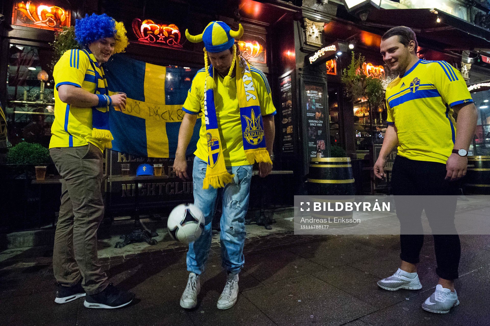 Svenska supportrar