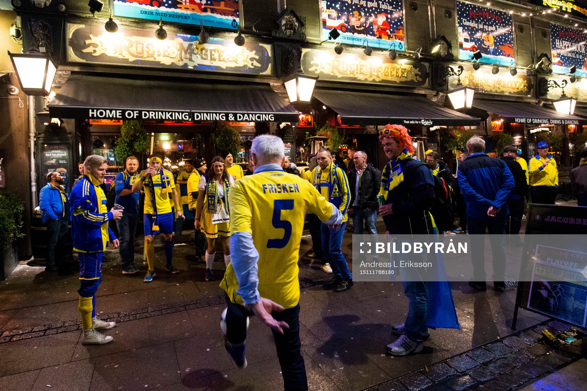 Svenska supportrar