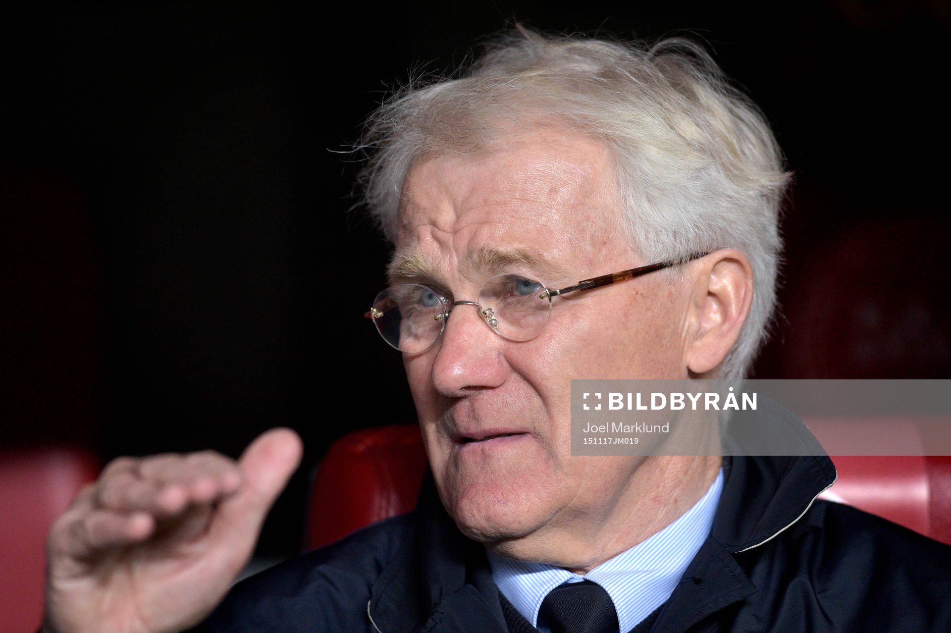 Danmarks förbundskapten Morten Olsen innan fotbollsmatchen