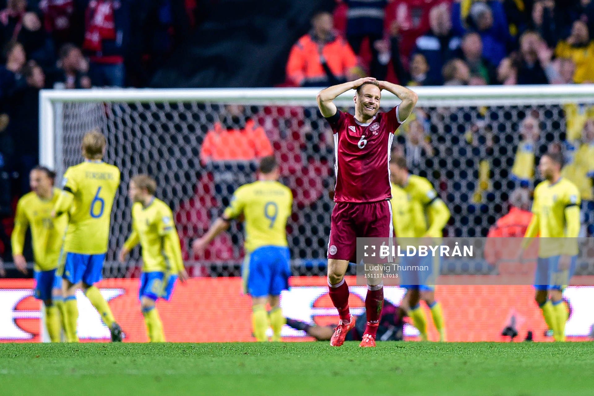 Danmarks Lars Jacobsen deppar
