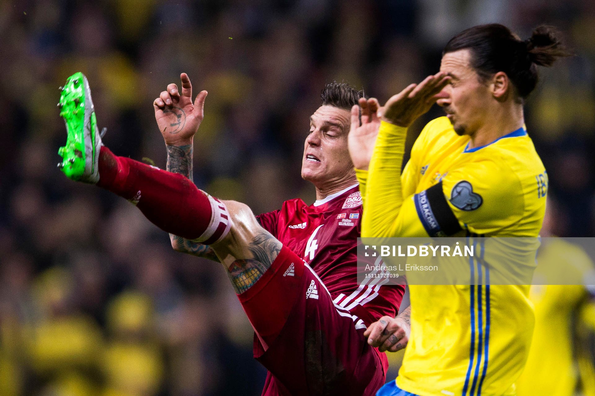 Danmarks Daniel Agger och Sveriges Zlatan Ibrahimovic
