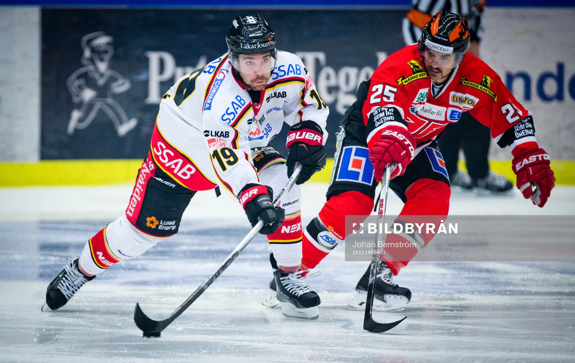 Luleås Jacob Lagace och Örebros Martin Johansson