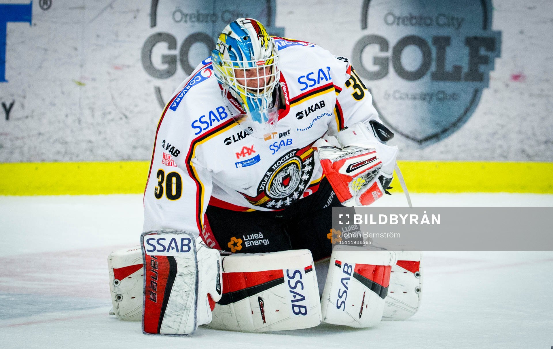 Luleås målvakt Filip Gustafsson jublar