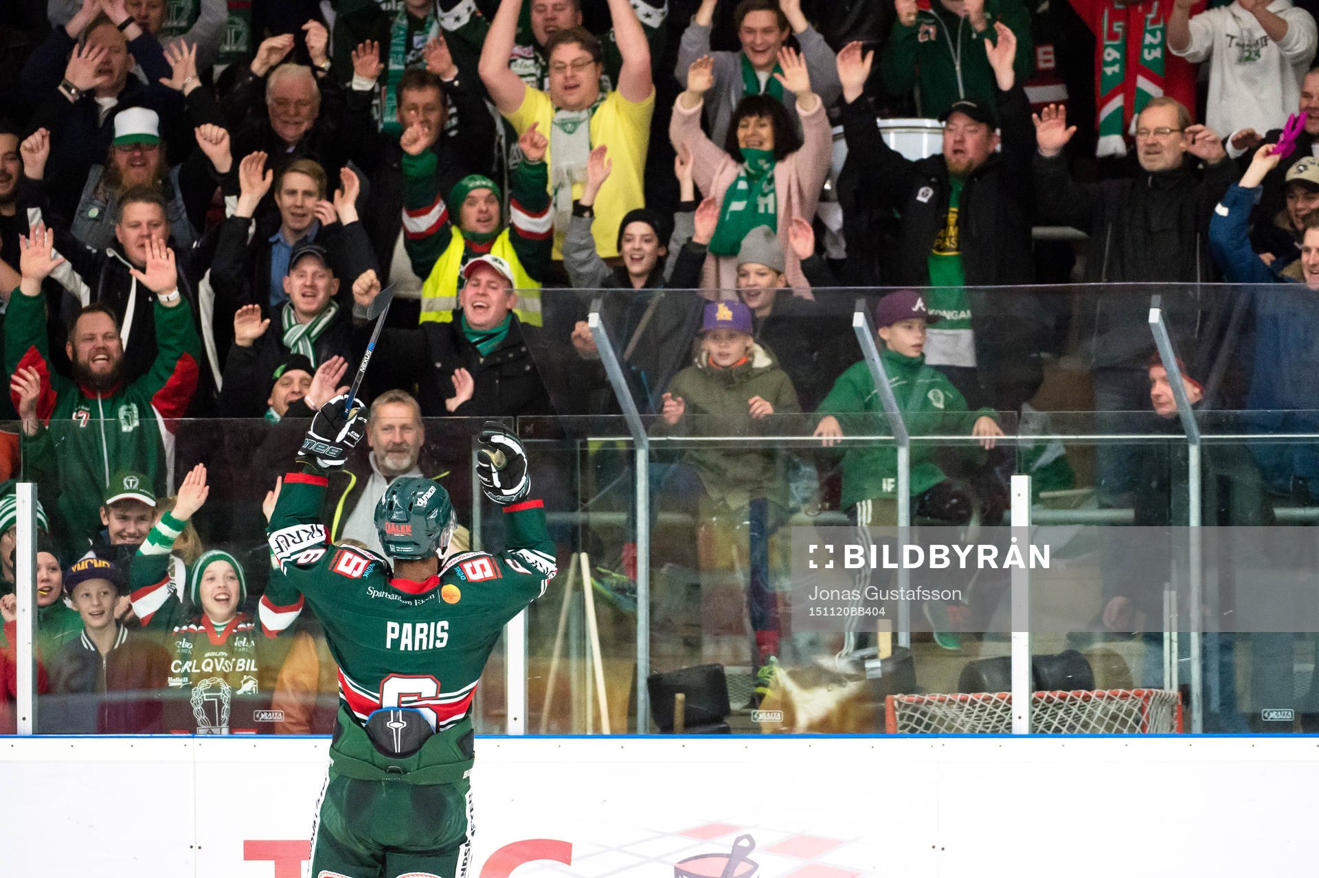 Tingsryds Drew Paris jublar mot Tingsryds hejarklack