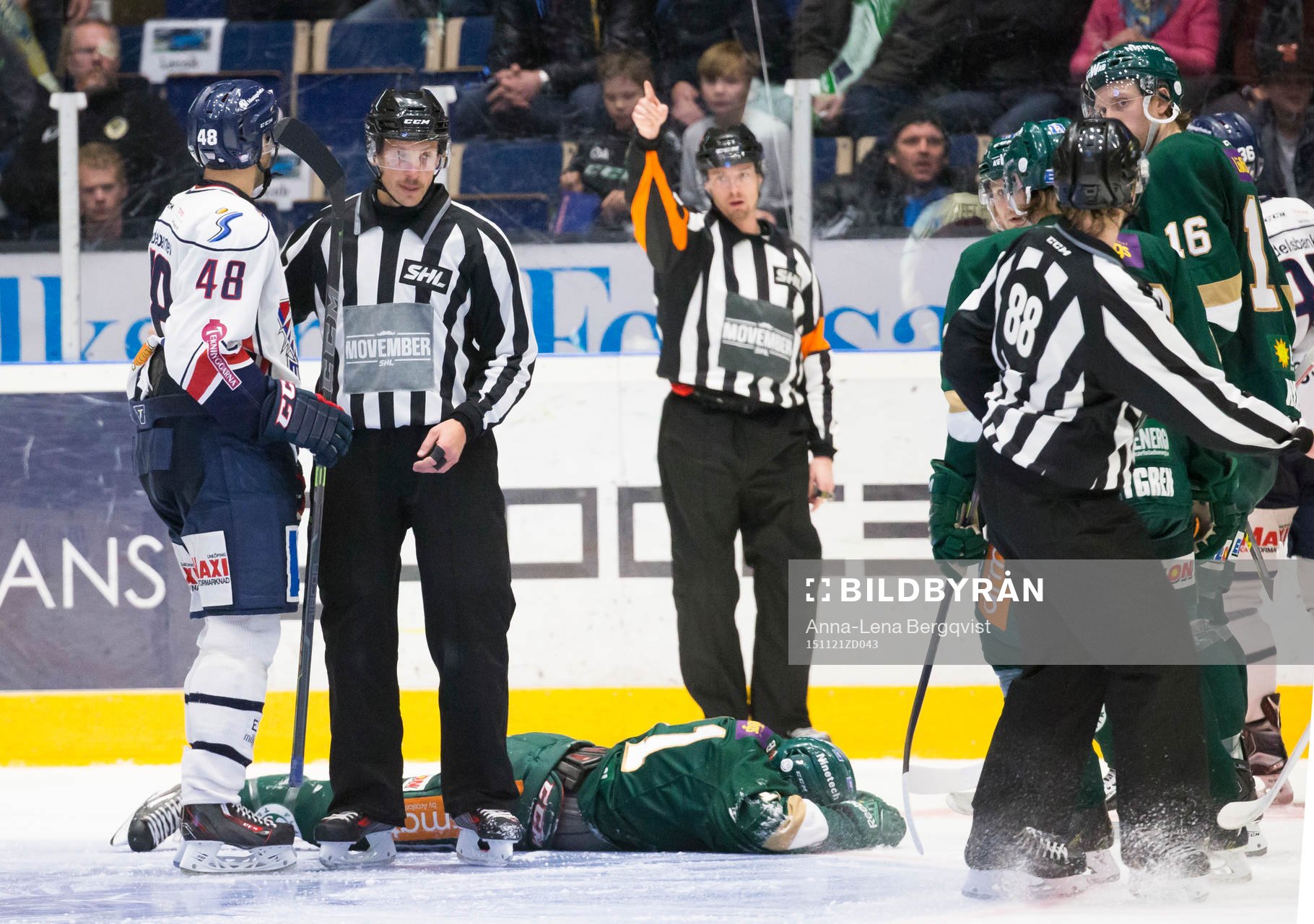 under ishockeymatchen i SHL mellan Färjestad och Linköping