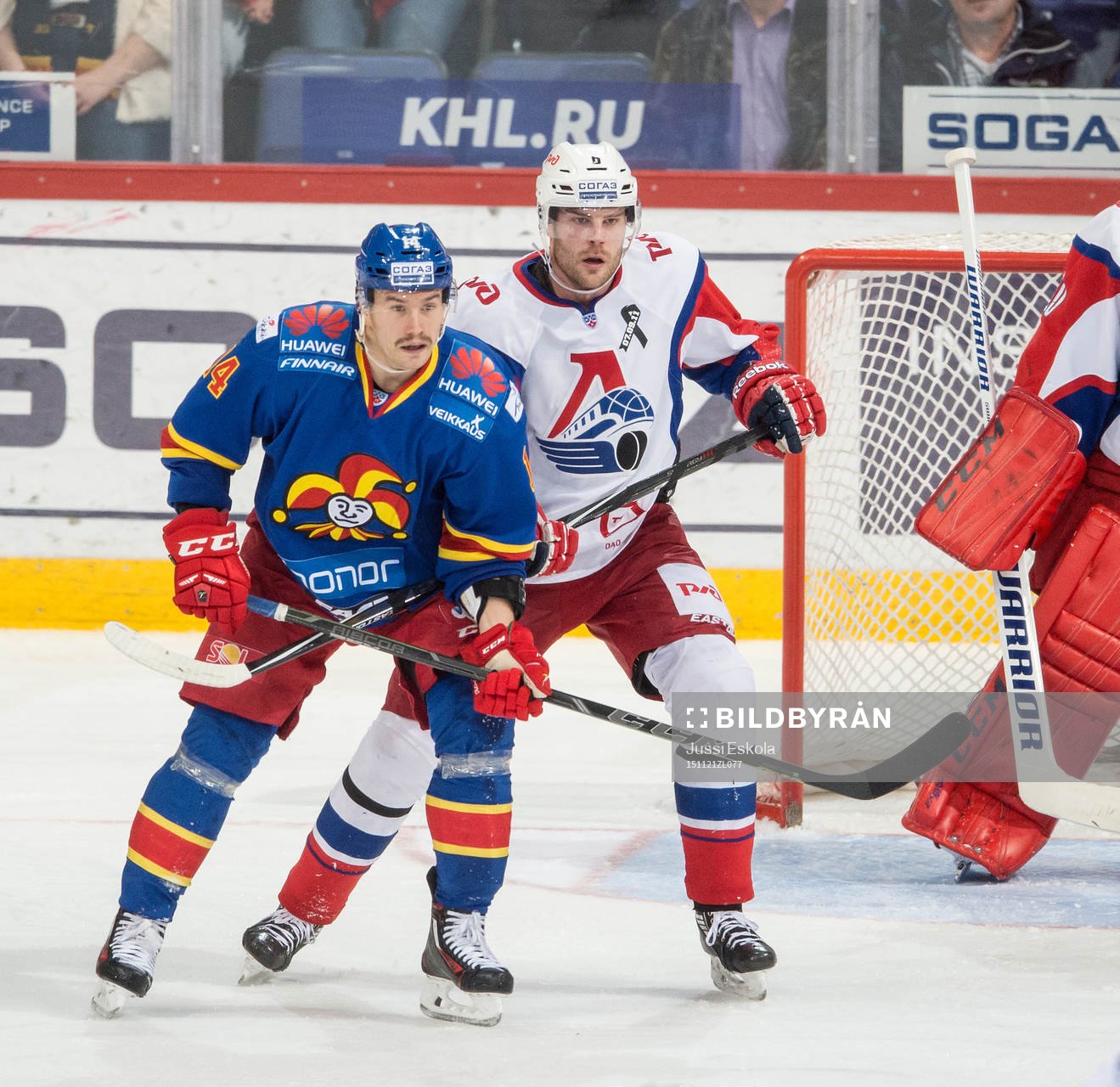 Patrik Hersley. Tomi Mäki (left). Jokerit - Lokomotiv