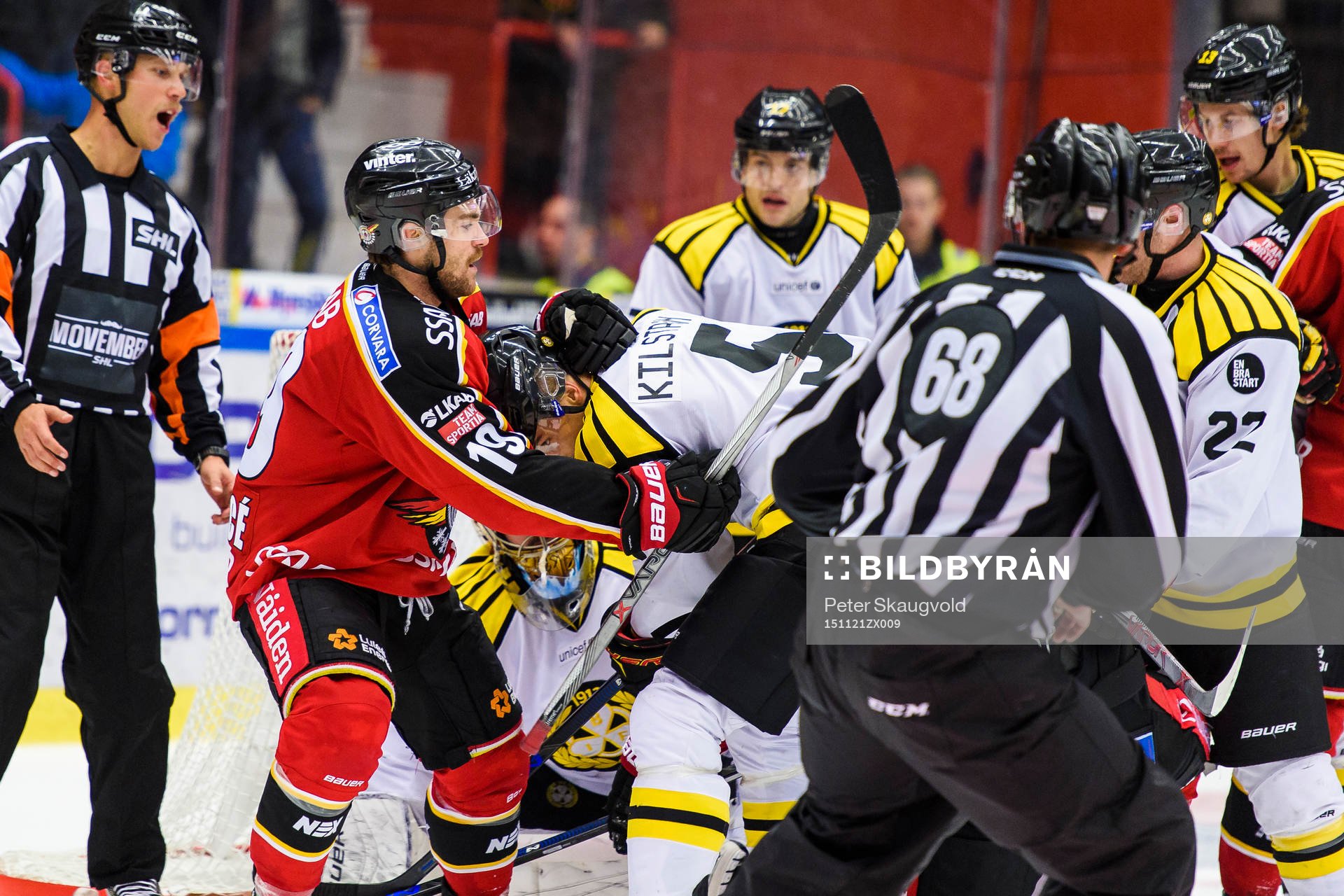 Luleås Jacob Lagacé i bråk med Brynäs Lukas Kilström