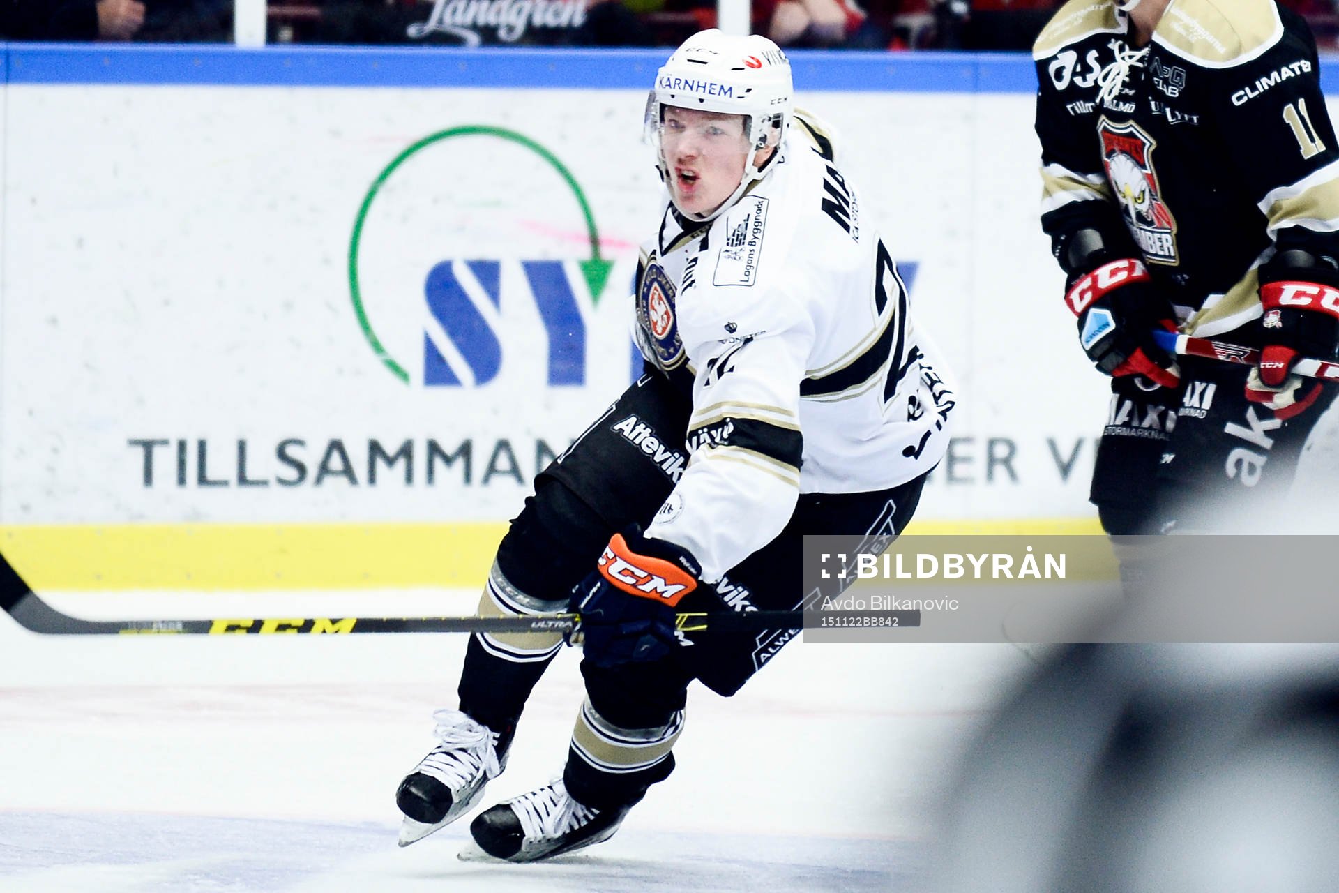 Växjös Alexander Johansson jublar