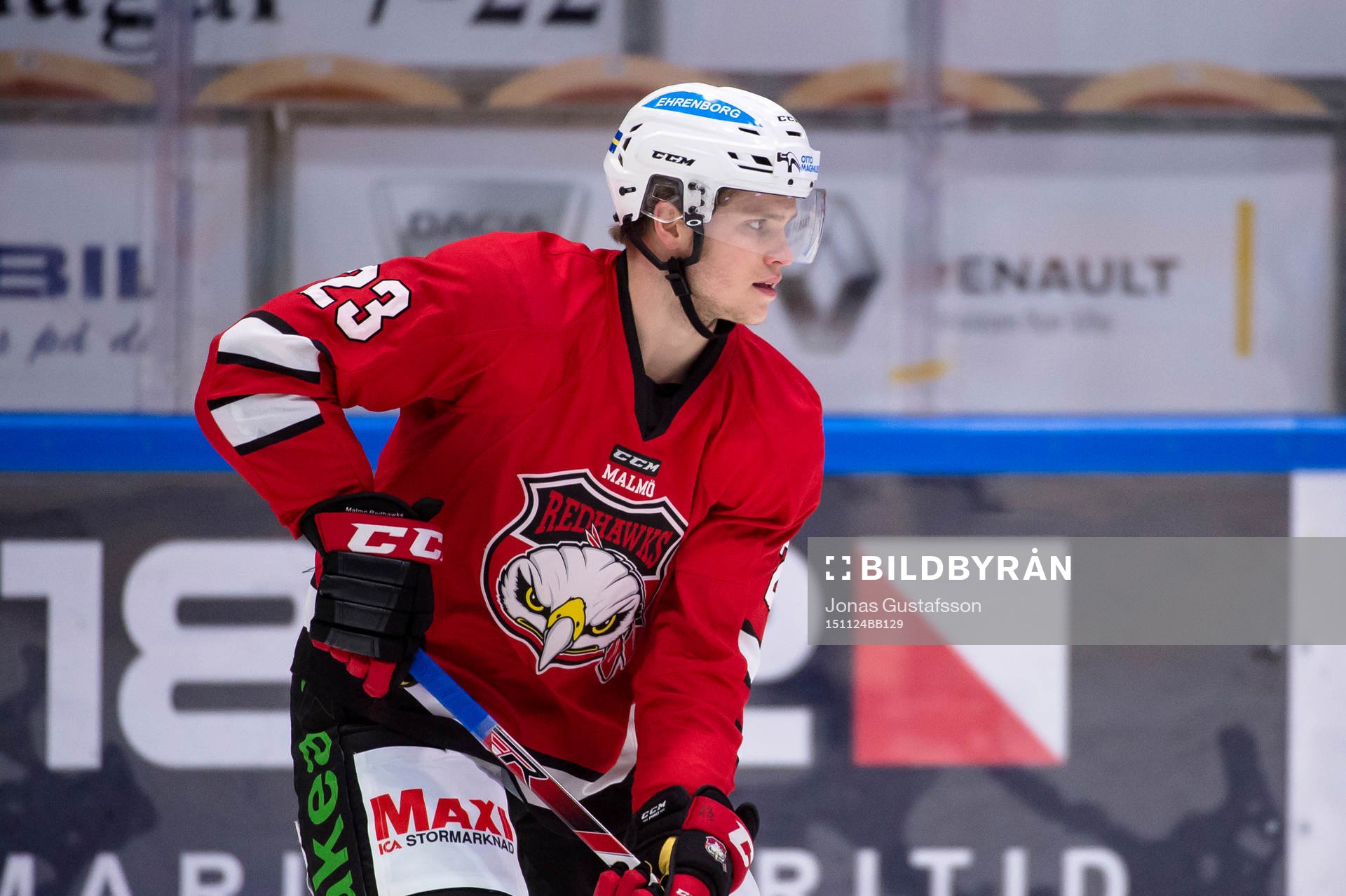 Malmö Redhawks Christoffer Forsberg värmer upp