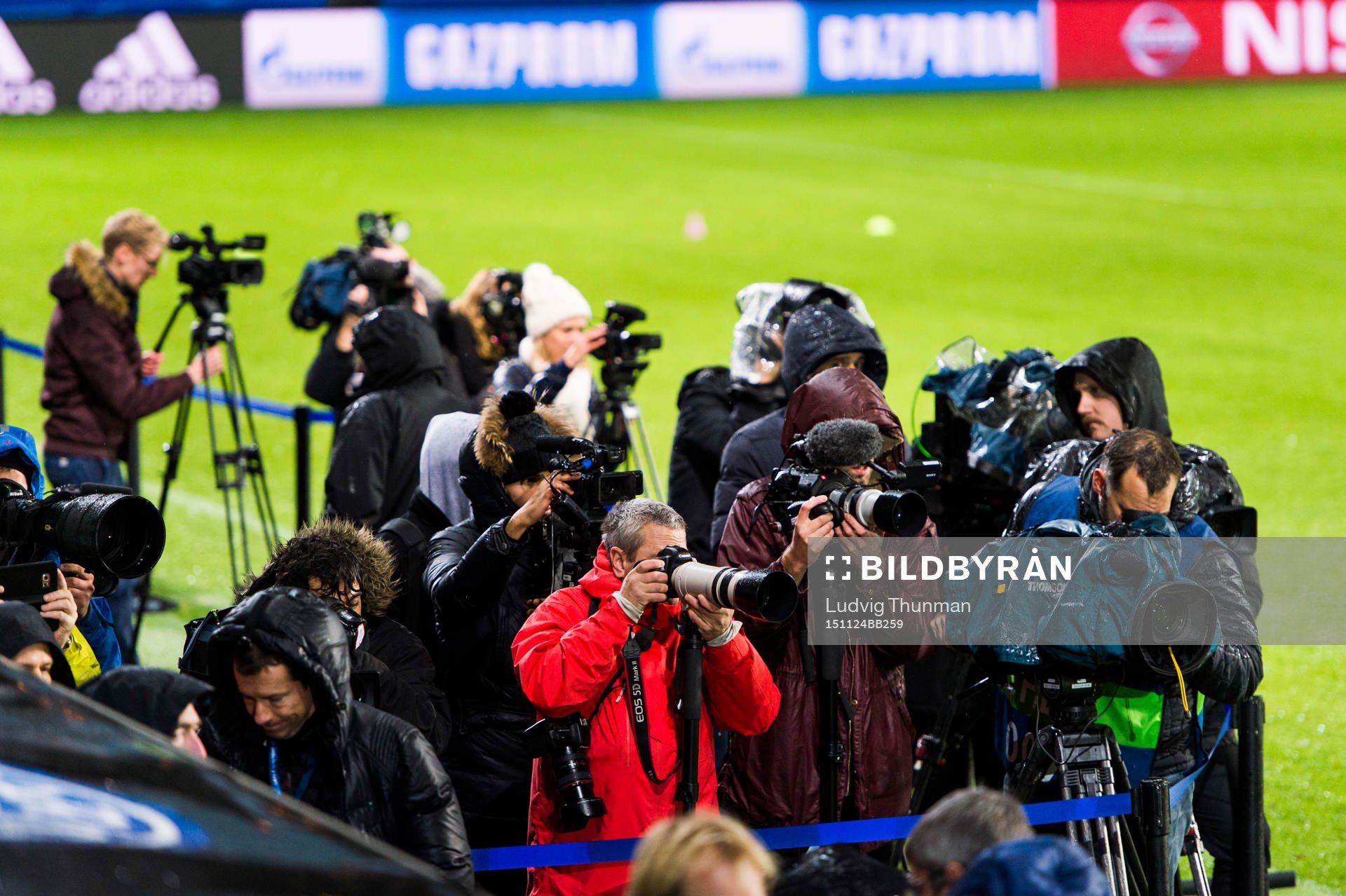 under en träning med Paris Saint Germain inför fotbollsmatchen i Champions League den 24 november 2015 i Malmö.