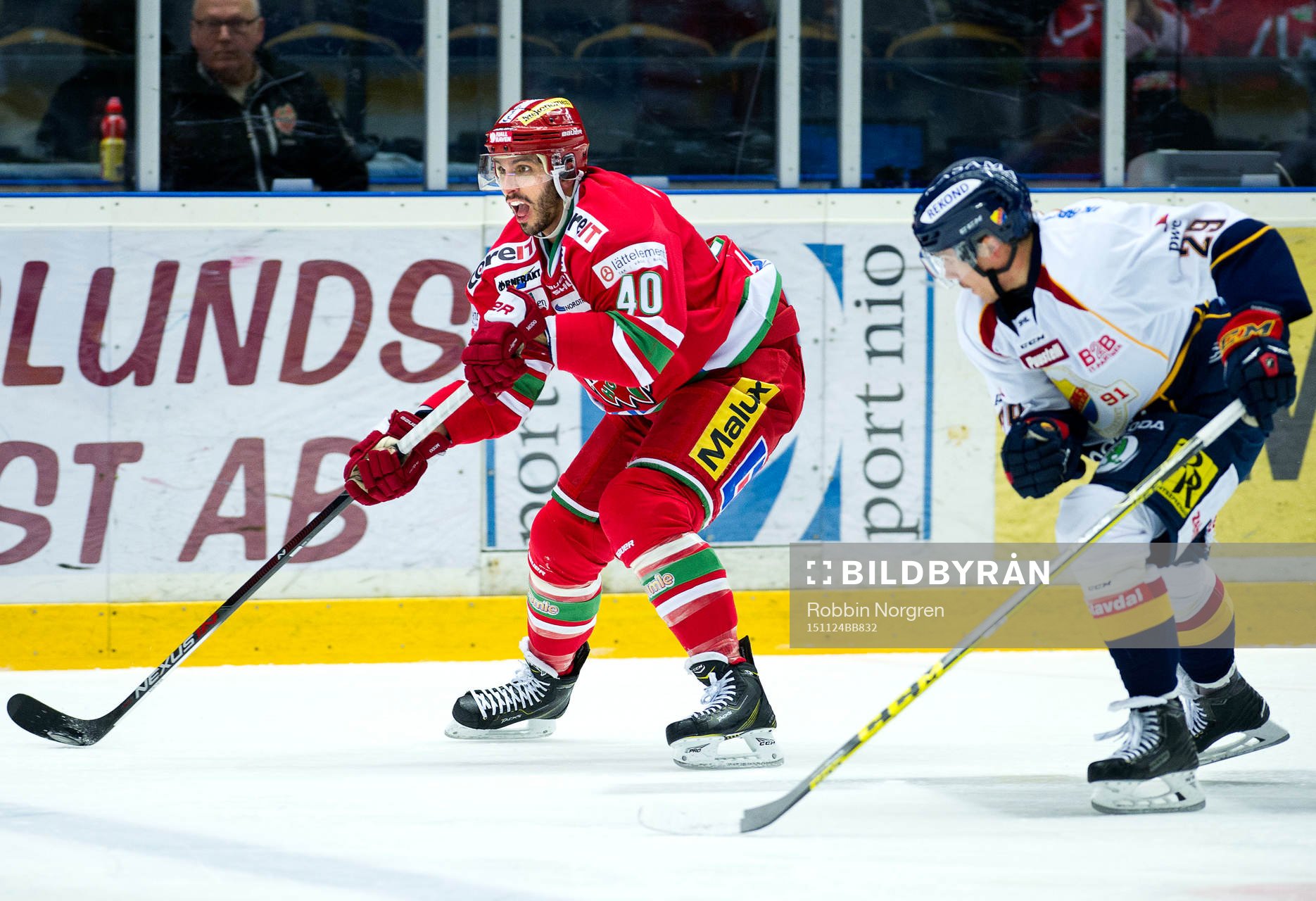 Modos Maxim Lapierre och Djurgårdens Matt Andersson