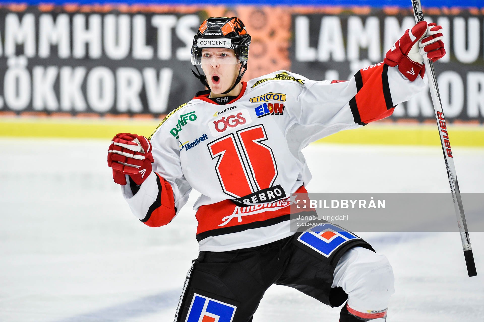 Örebros Jakub Krejcik jublar