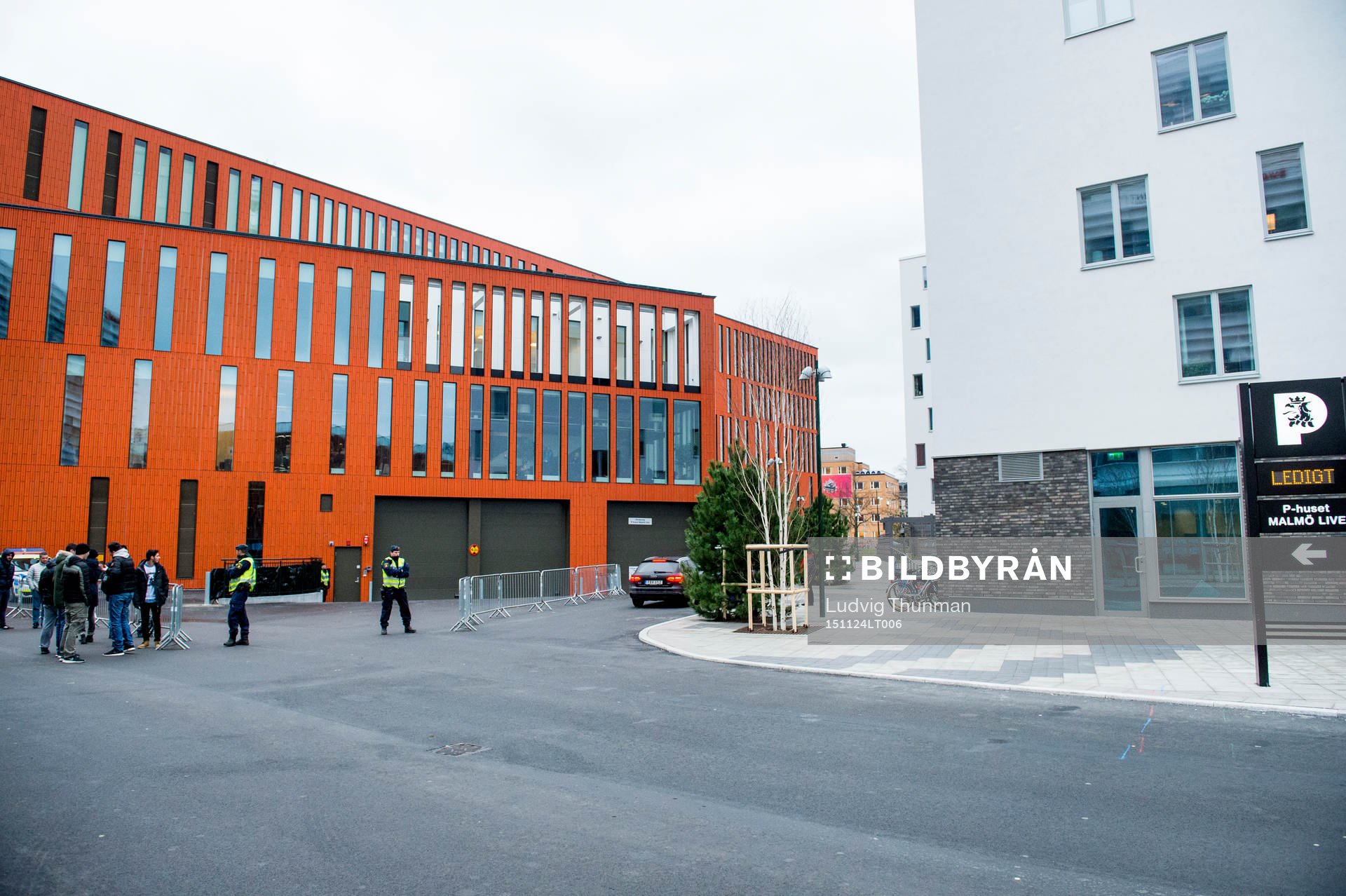 Polisen bevakar Malmö Live