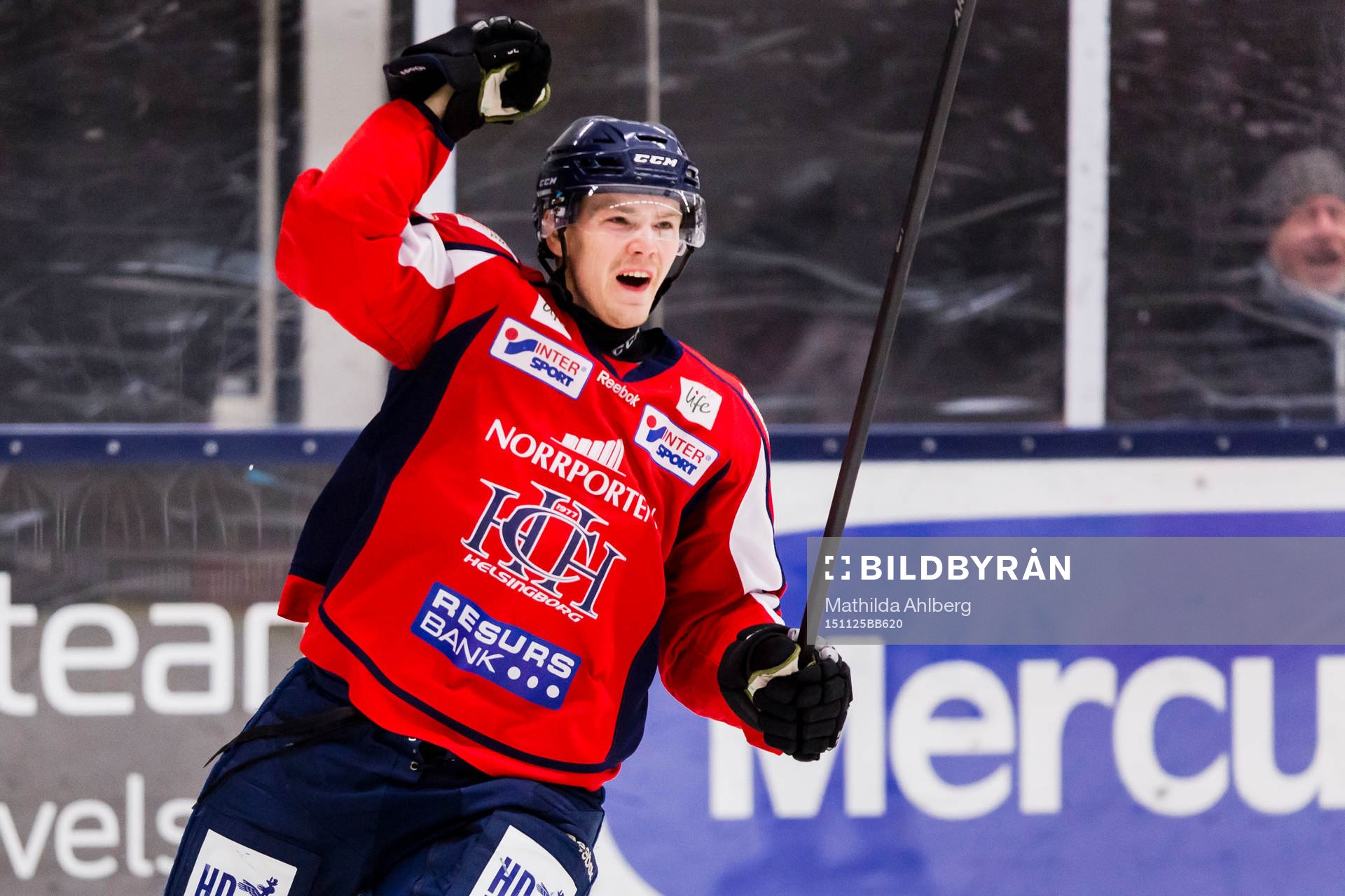 Helsingborgs Kevin Eriksson jublar över sitt mål