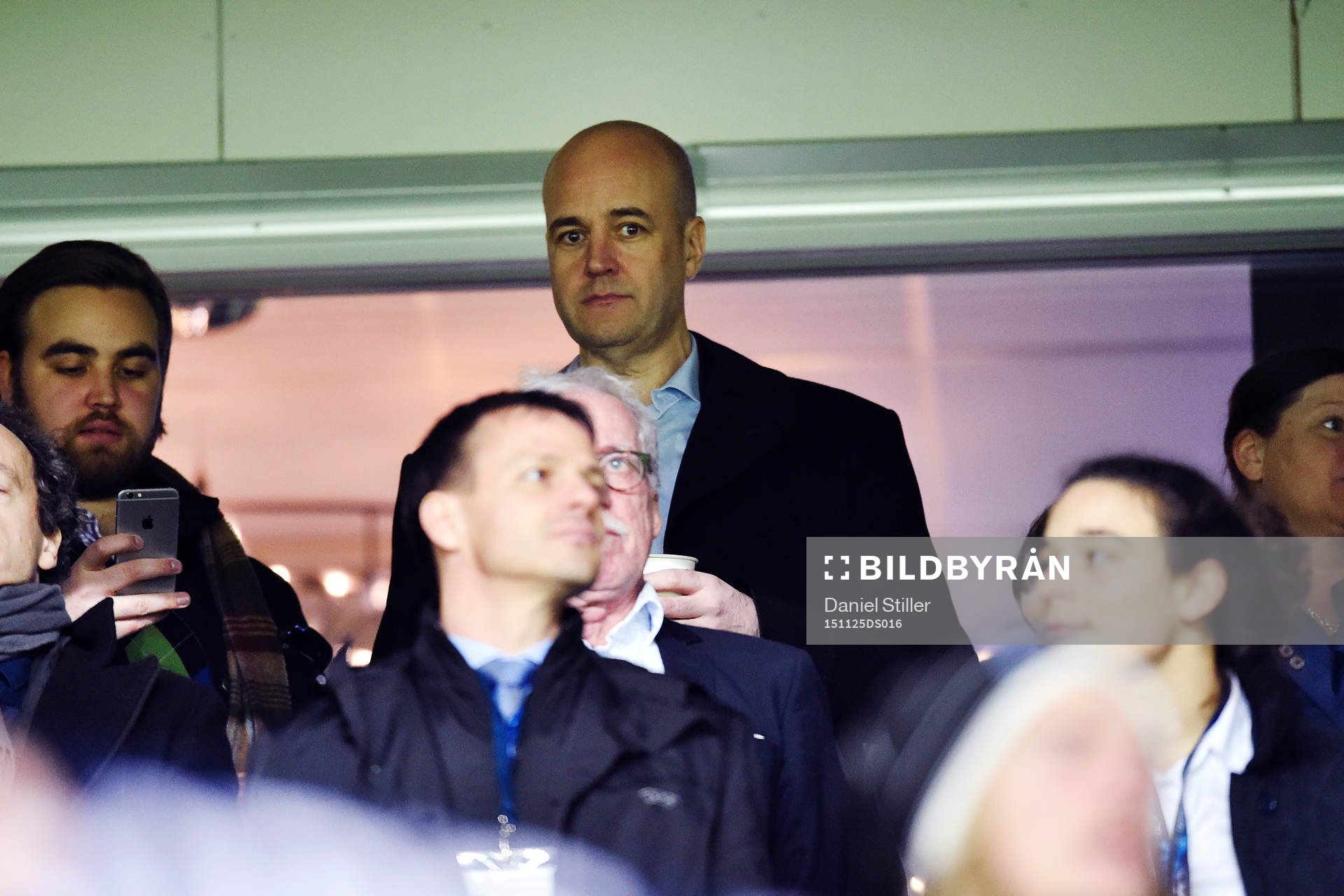 Fredrik Reinfeldt på läktaren