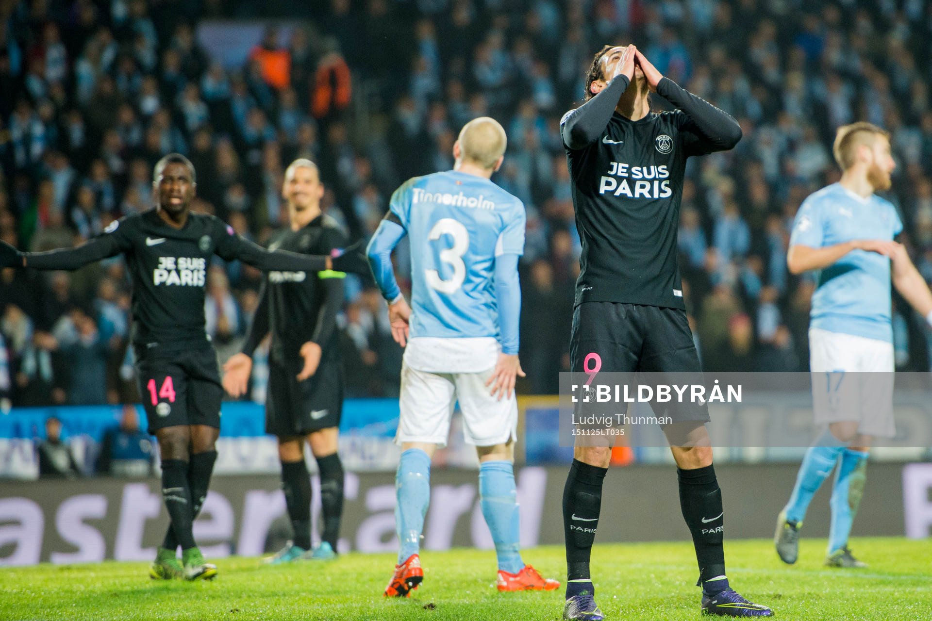 s Edinson Cavani deppar