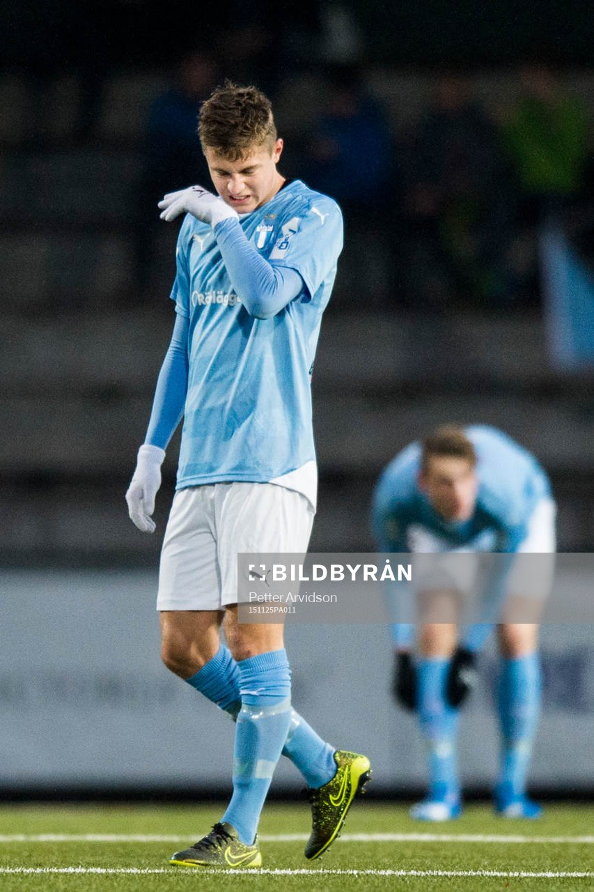 Malmö FFs Mattias Svanberg deppar