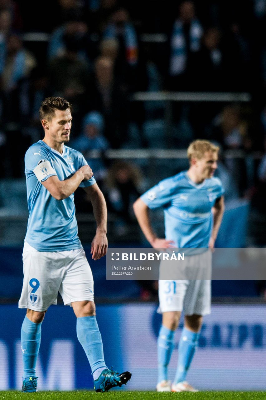 Malmö FFs Markus Rosenberg och Franz Brorsson deppar