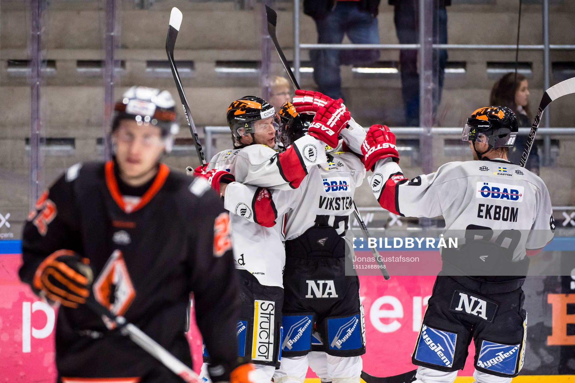 Örebros Martin Johansson har gjort 3-3 och jublar