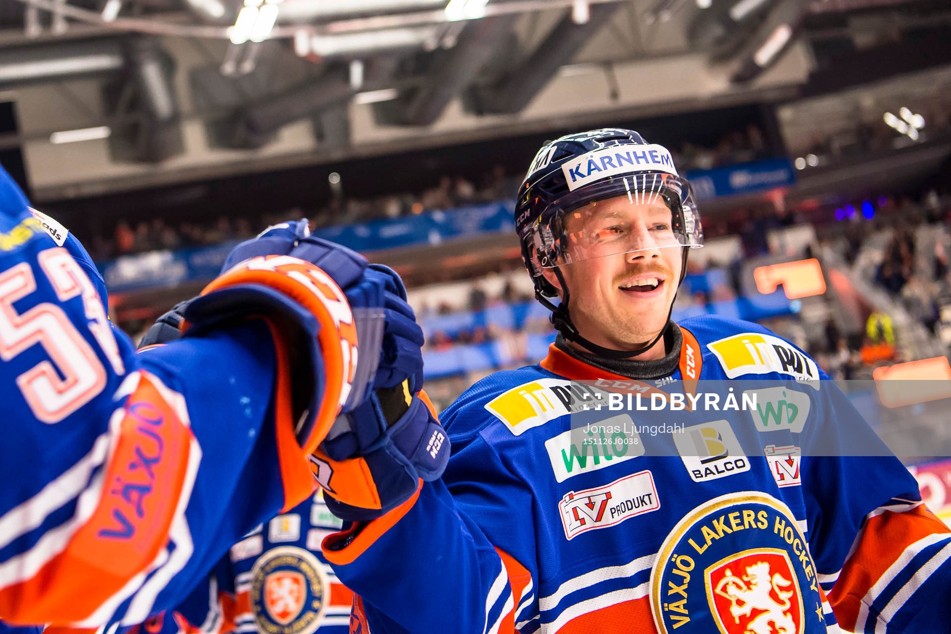 Växjös Joakim Hillding jublar